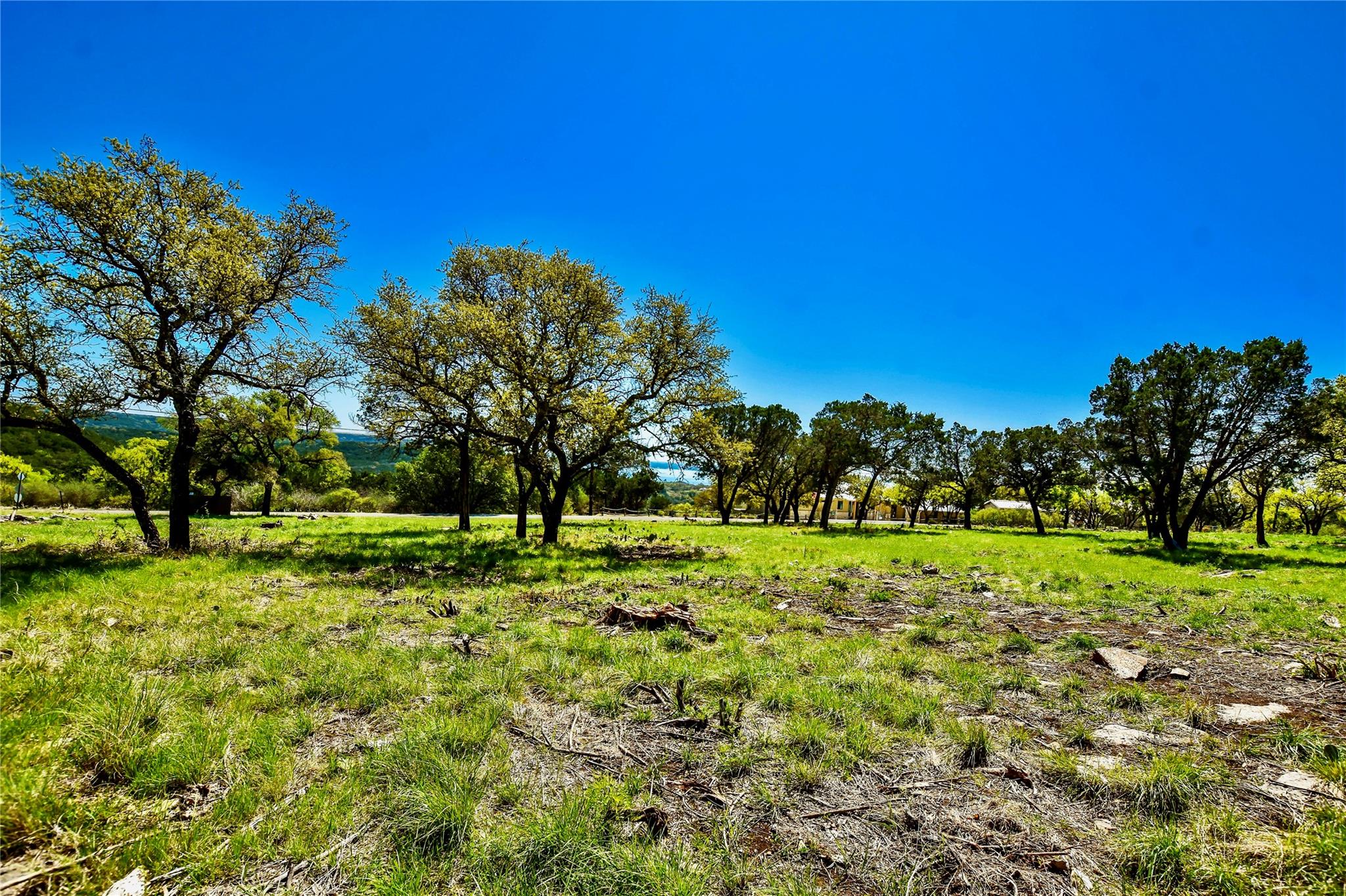 000 Ed Low Dr Property Photo 8