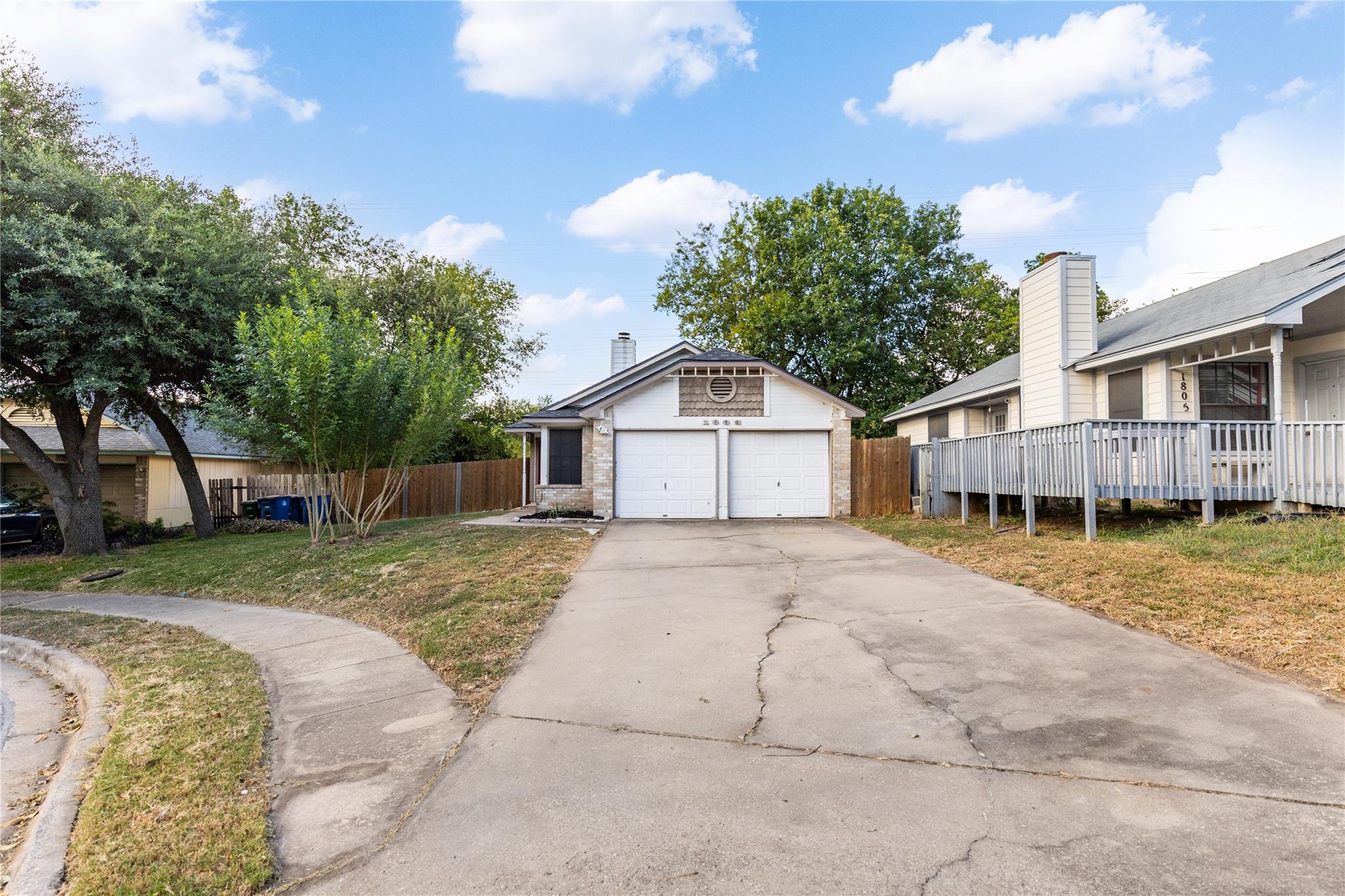 1803 Heatherglen Ln Property Photo 6