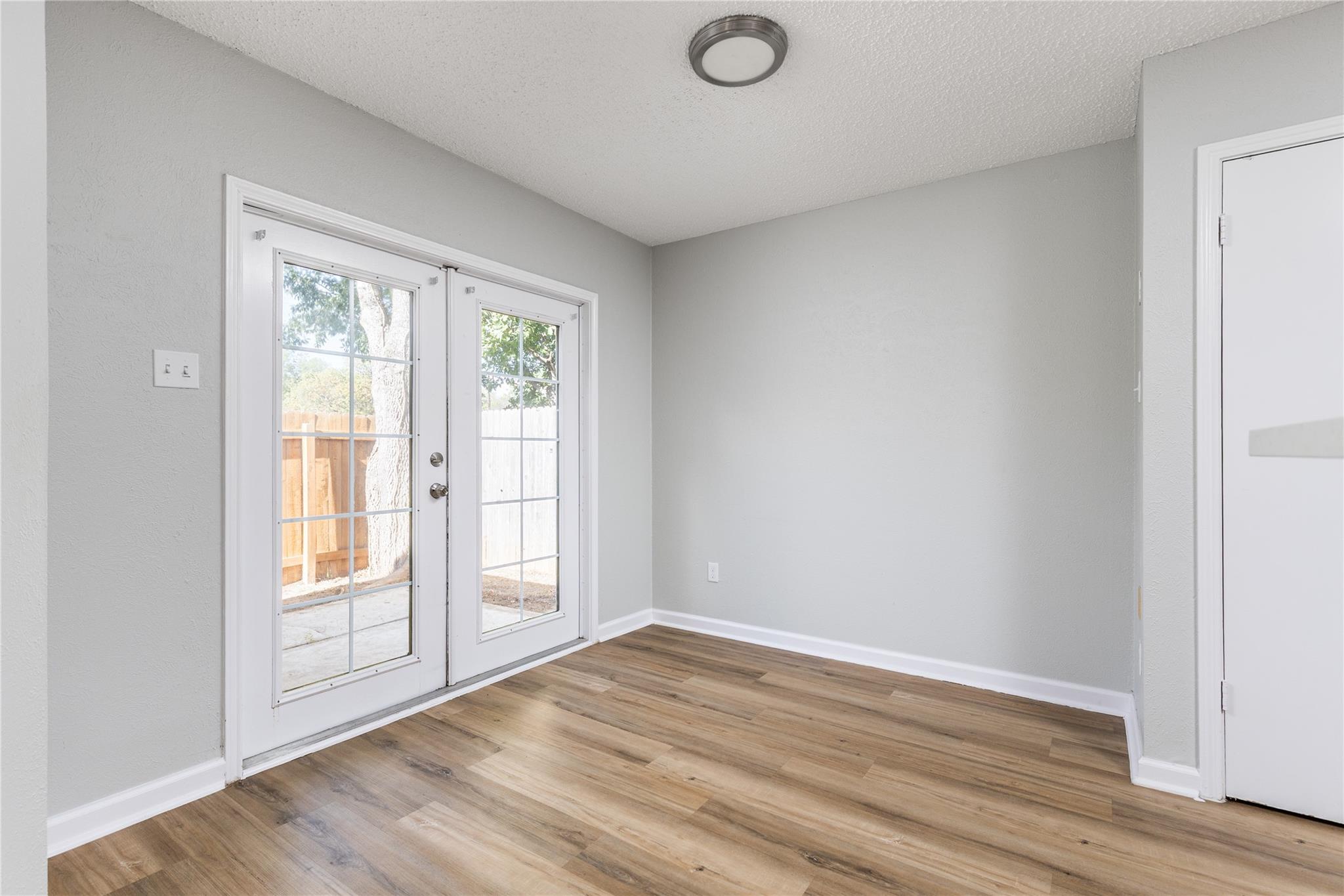 1803 Heatherglen Ln Property Photo 16