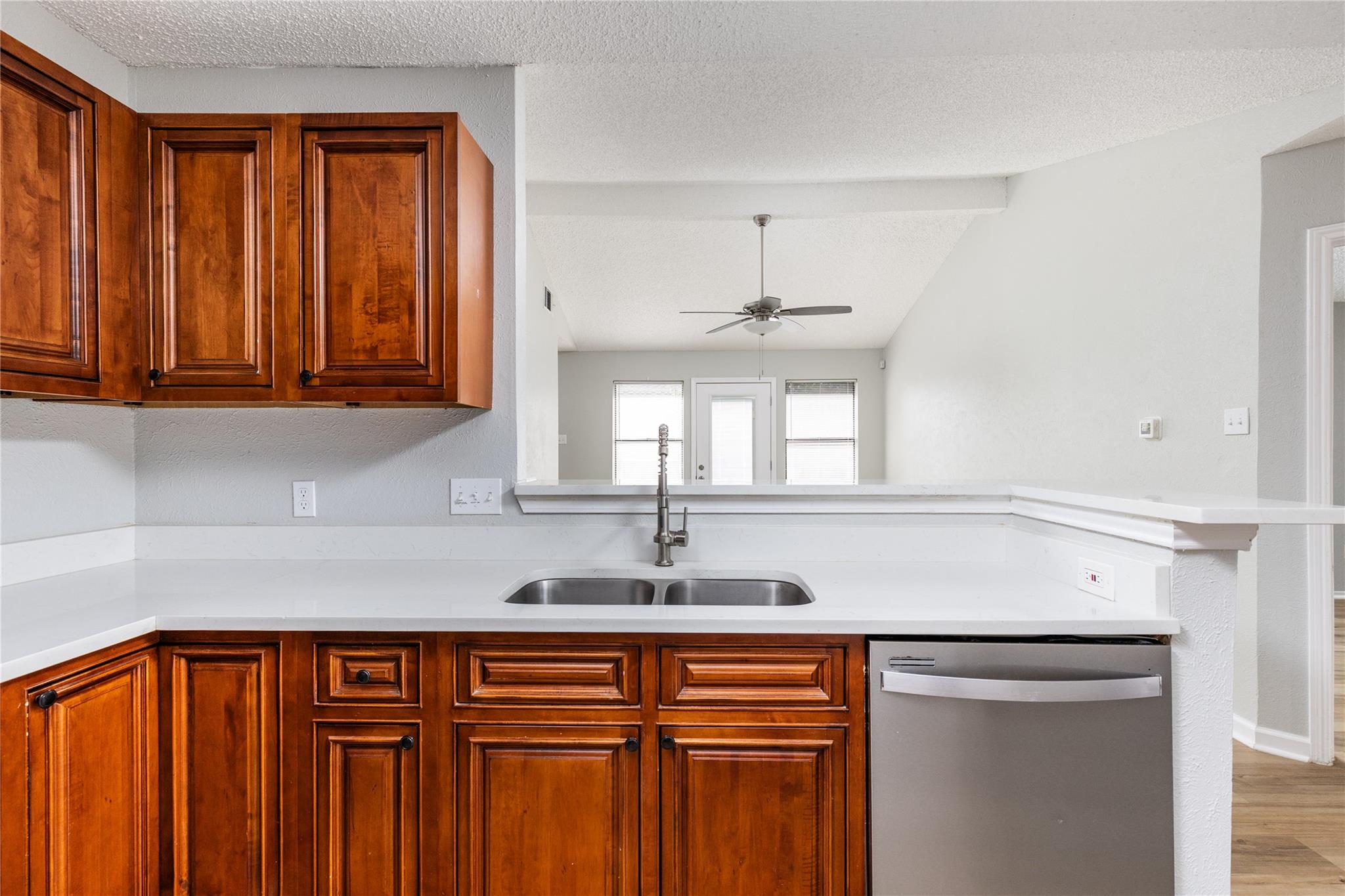 1803 Heatherglen Ln Property Photo 20