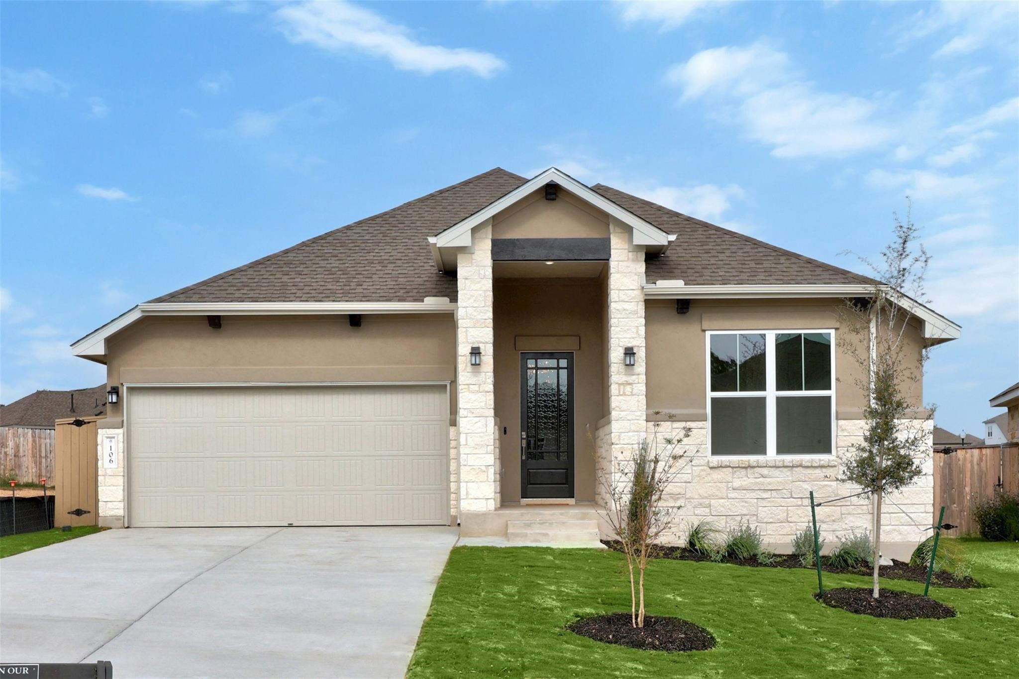106 Salado Creek Trl Property Photo 2