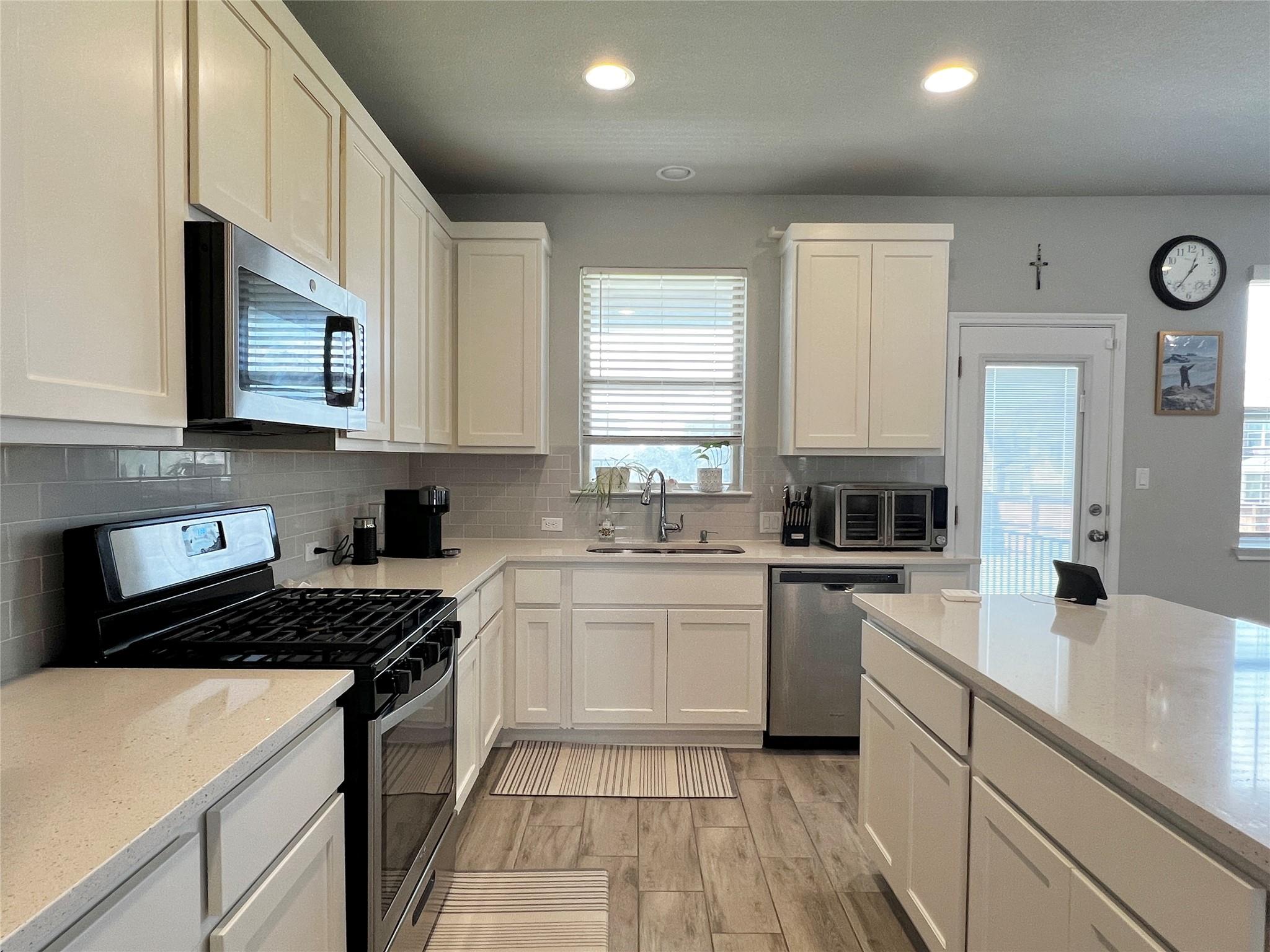 2904 Sage Ranch Dr Property Photo 5