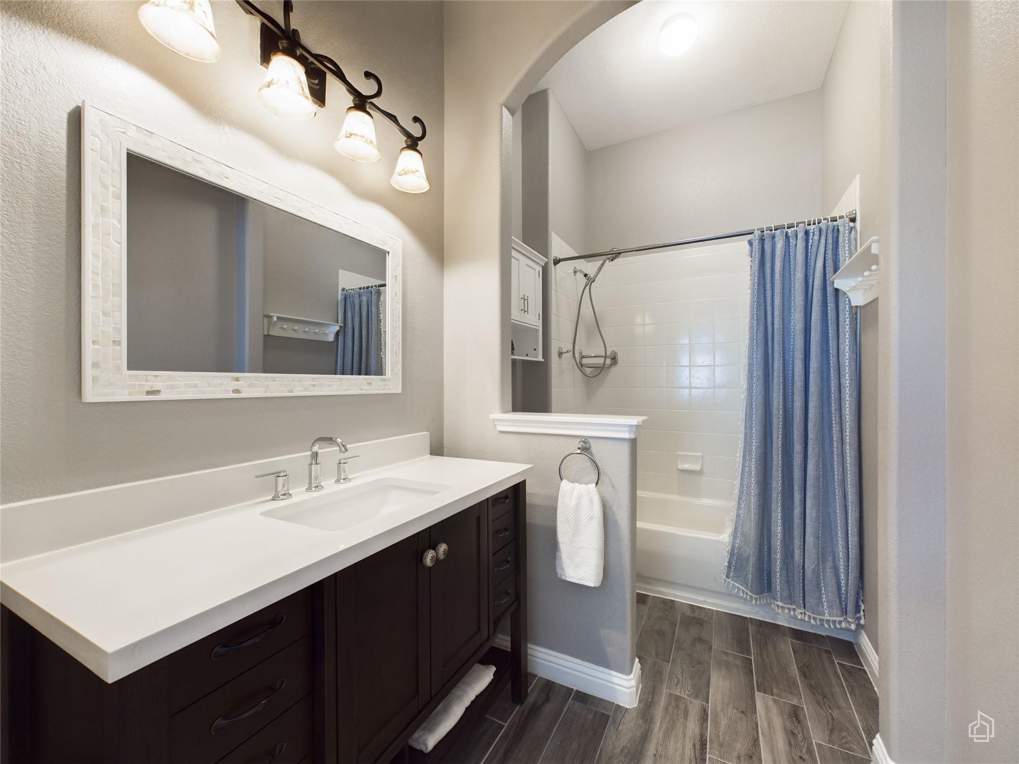 10332 Channel Island Dr Property Photo 18