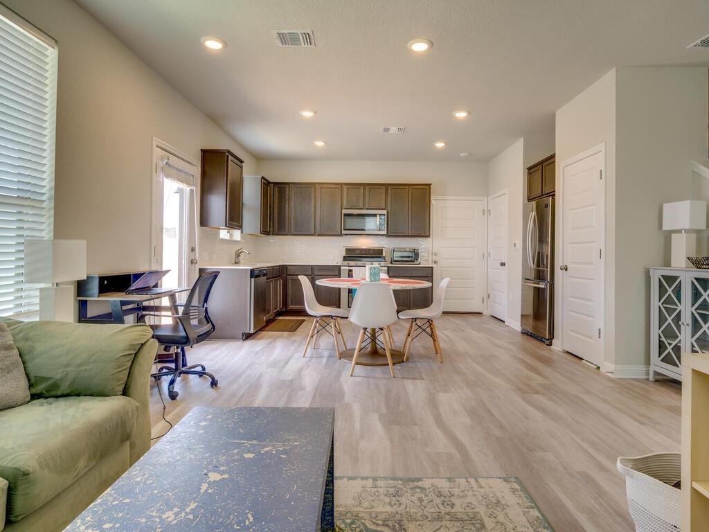 7700 Dylan Dr 26 Property Photo 11