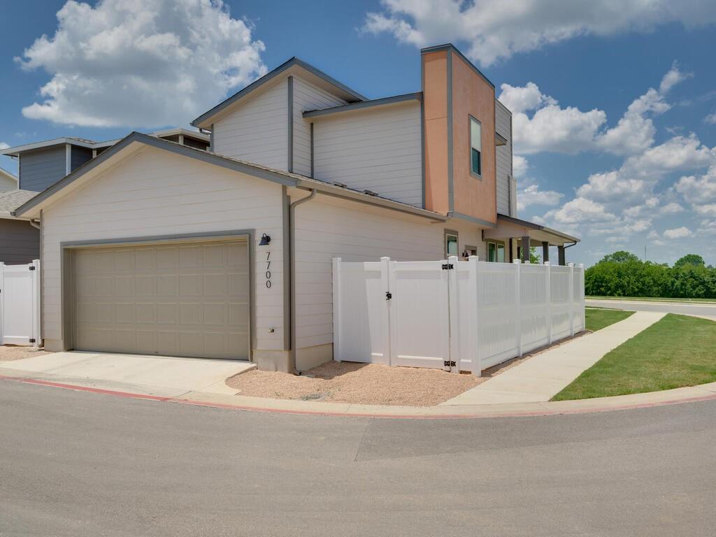 7700 Dylan Dr 26 Property Photo 26