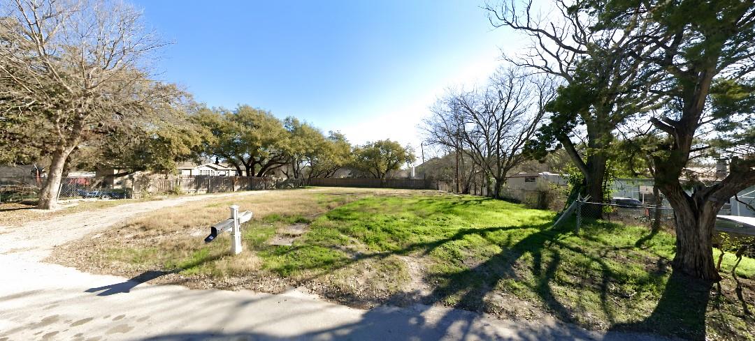 8003 Persimmon Trl Property Photo 2
