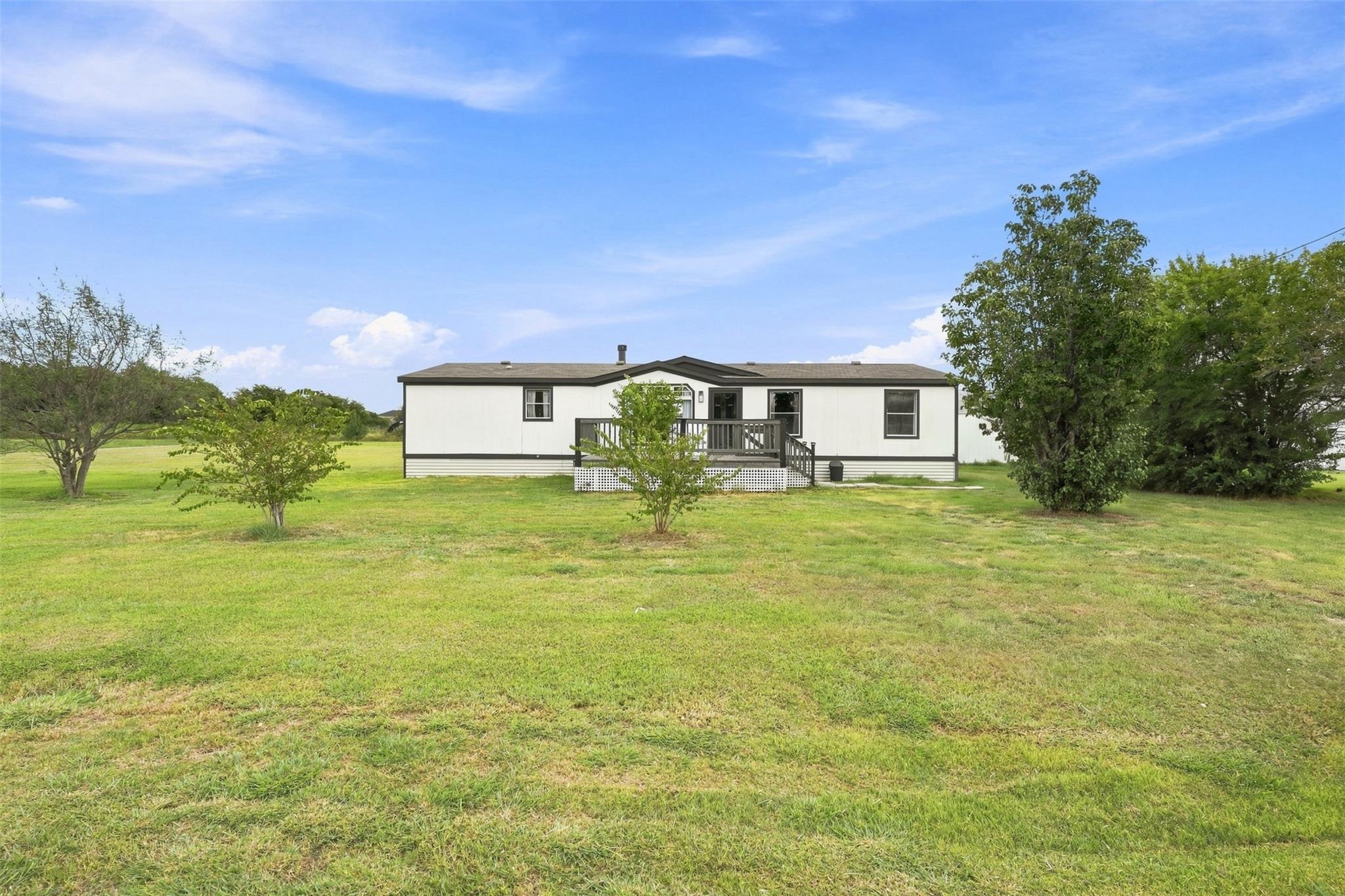 1151 Heidenreich Ln Property Photo 1