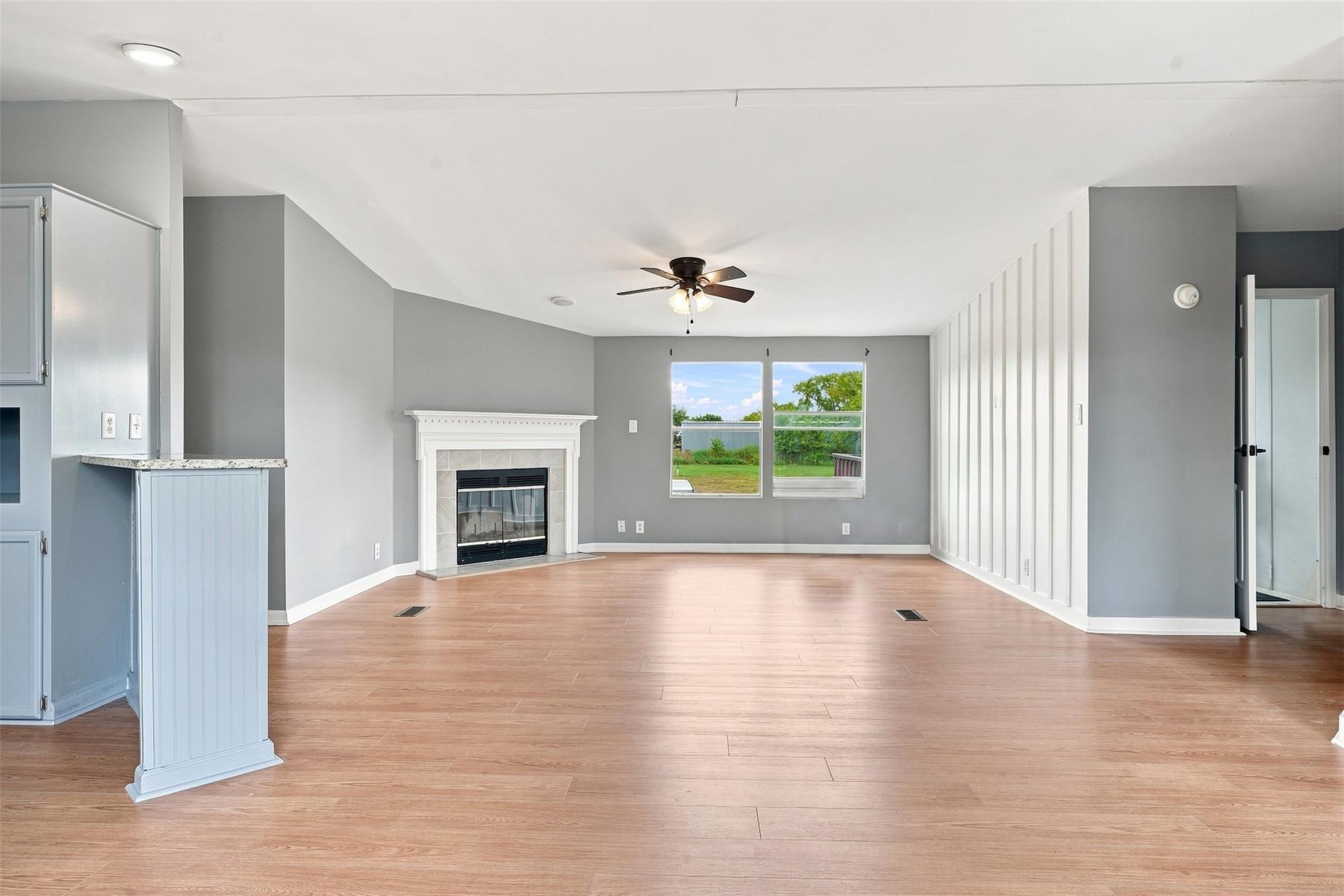 1151 Heidenreich Ln Property Photo 10