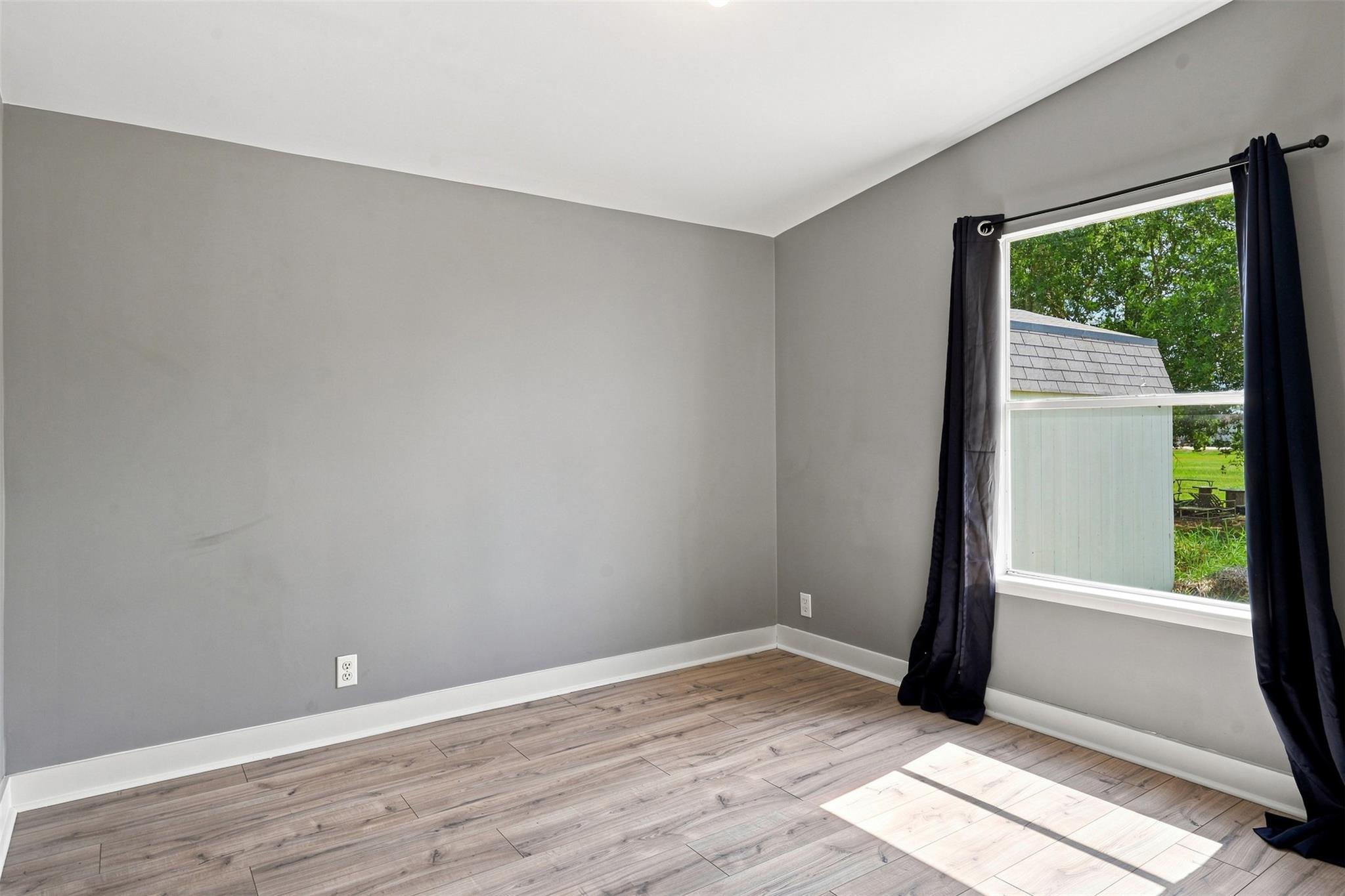1151 Heidenreich Ln Property Photo 18