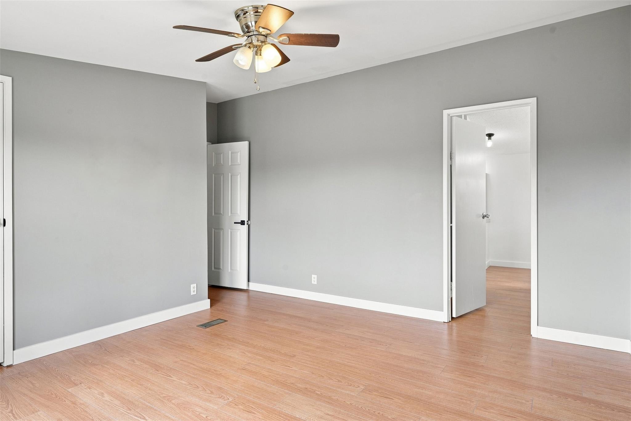 1151 Heidenreich Ln Property Photo 21