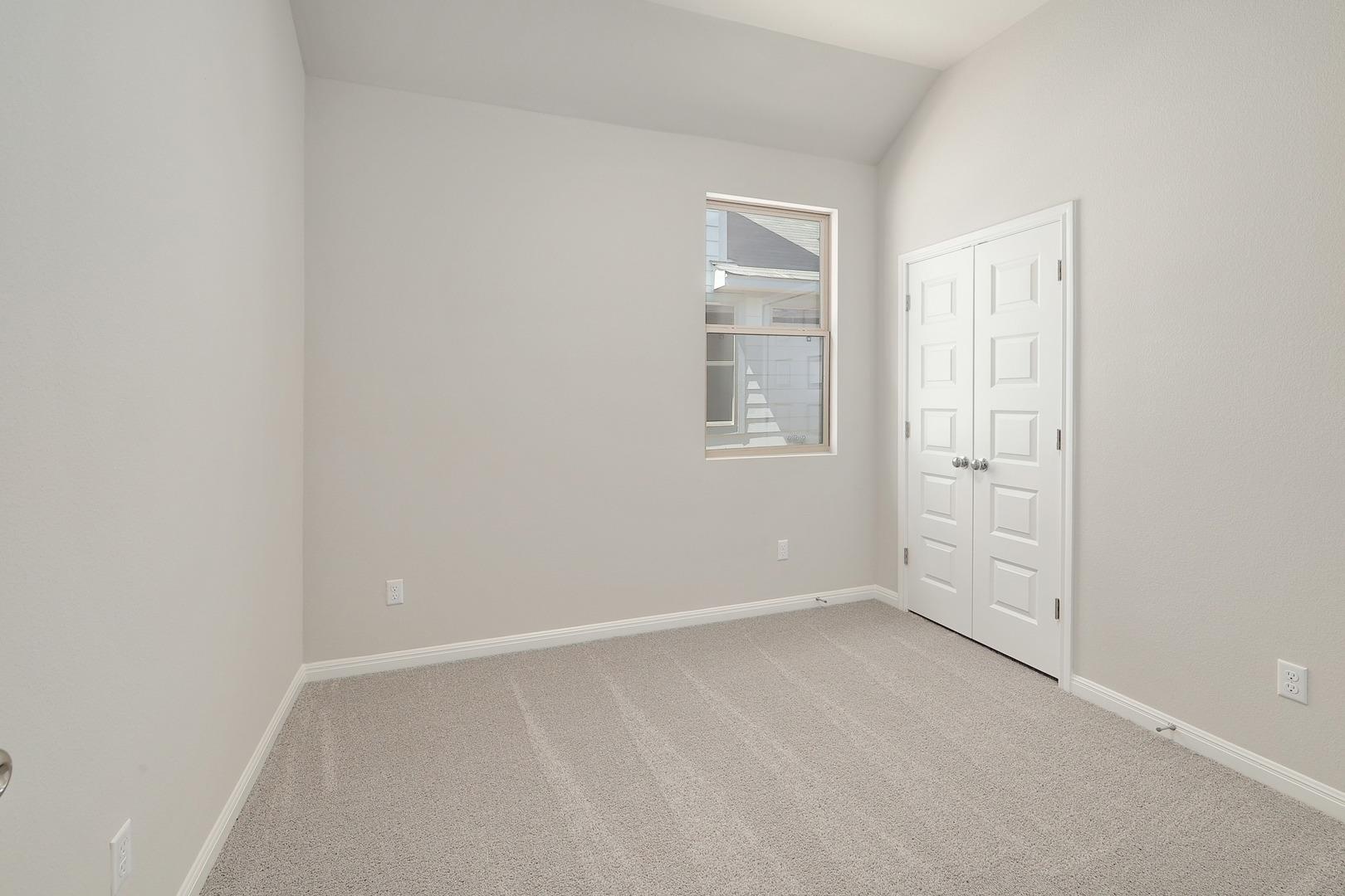 222 Hornet St Property Photo 18