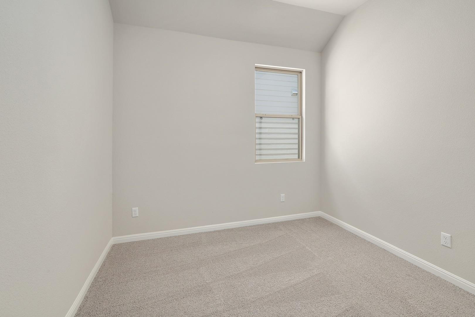 222 Hornet St Property Photo 19