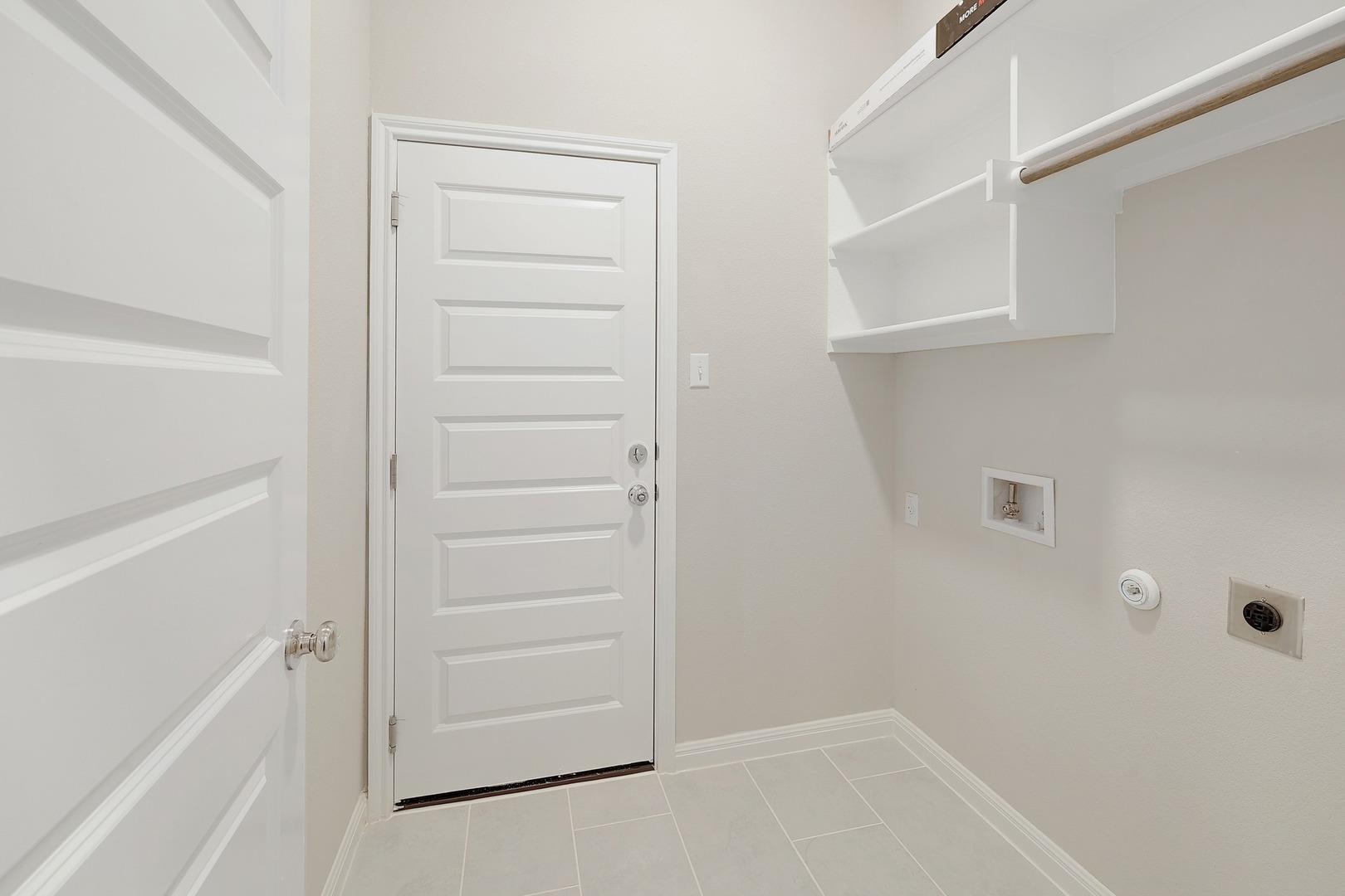 222 Hornet St Property Photo 20