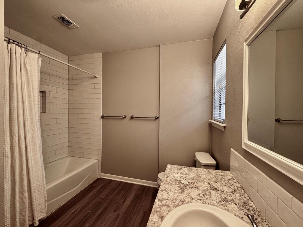 3306 B Doolin Dr Property Photo 10