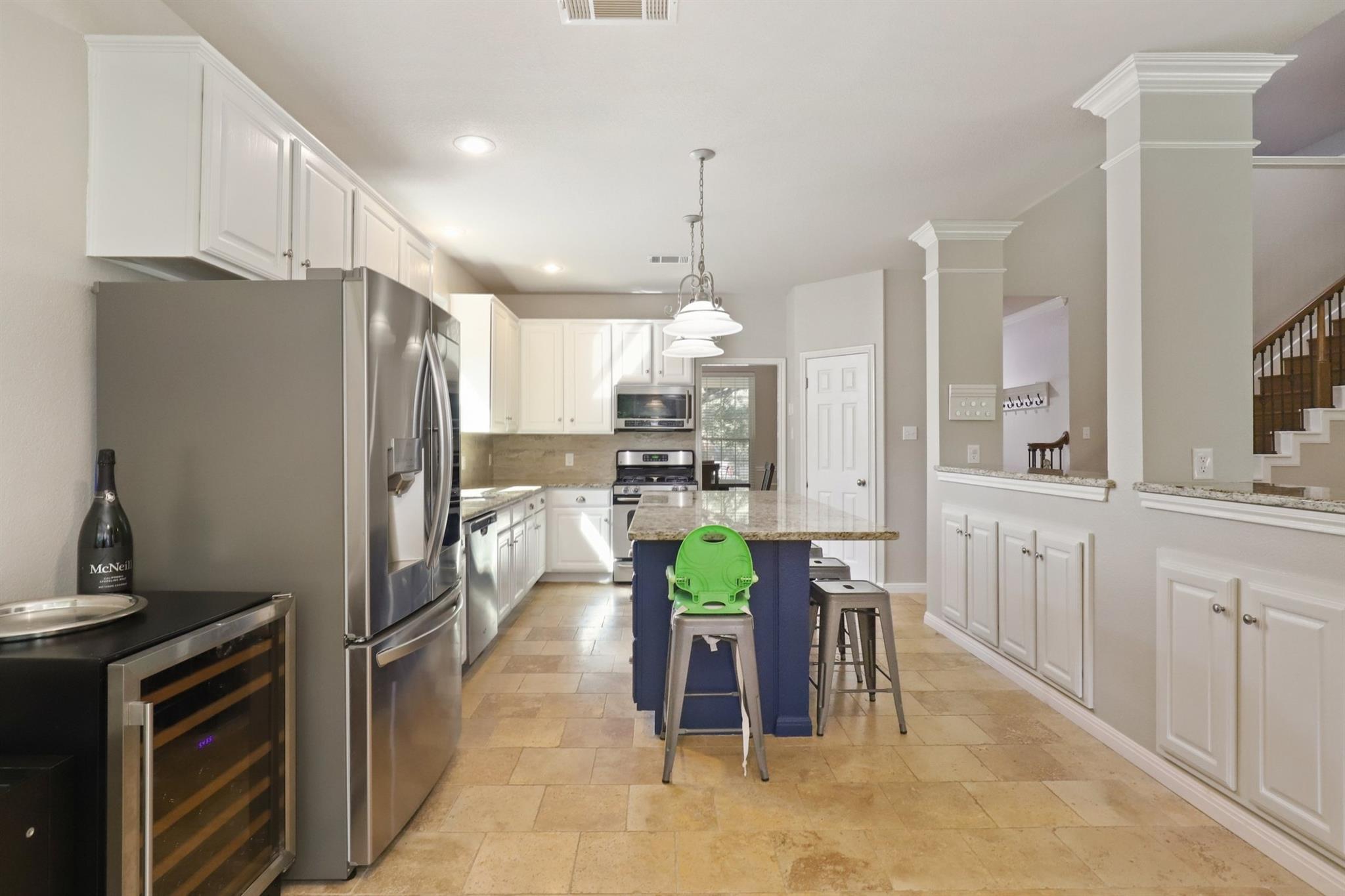 18121 Whitewater Cv Property Photo 8