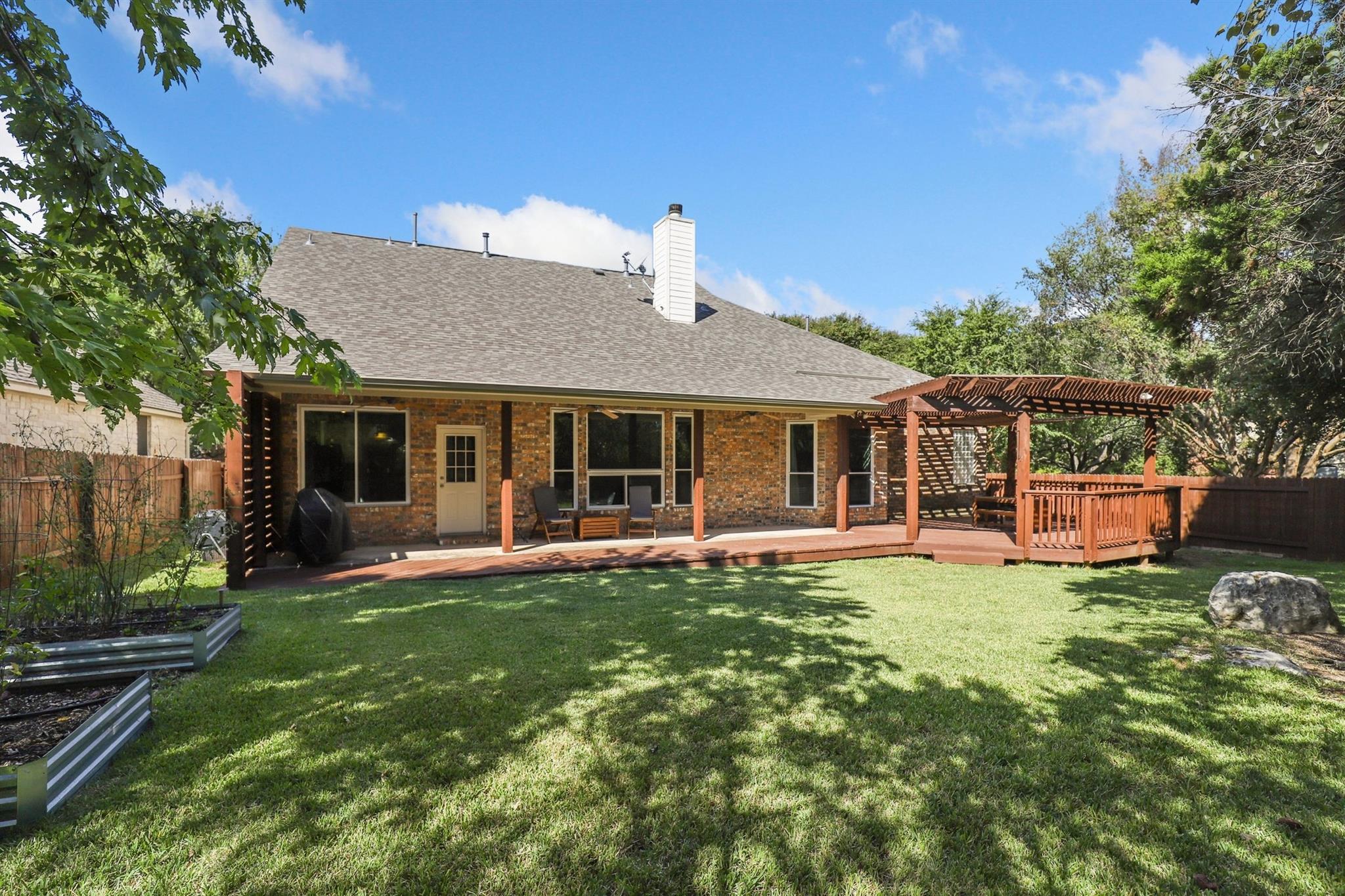 18121 Whitewater Cv Property Photo 37