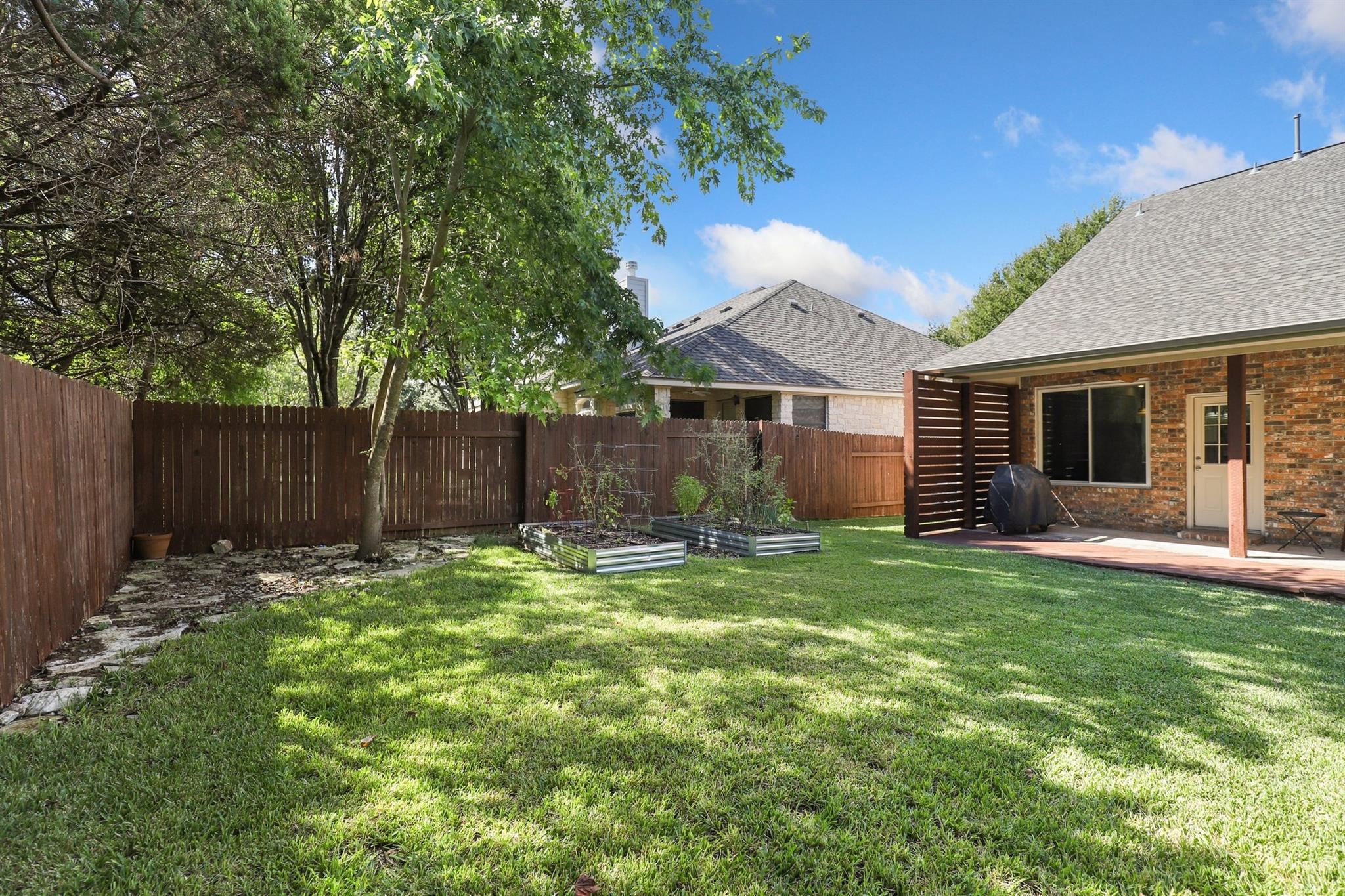 18121 Whitewater Cv Property Photo 38