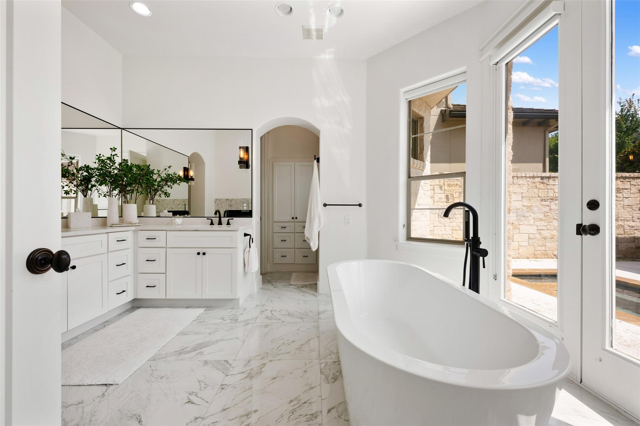64 Tiburon Dr Property Photo 26