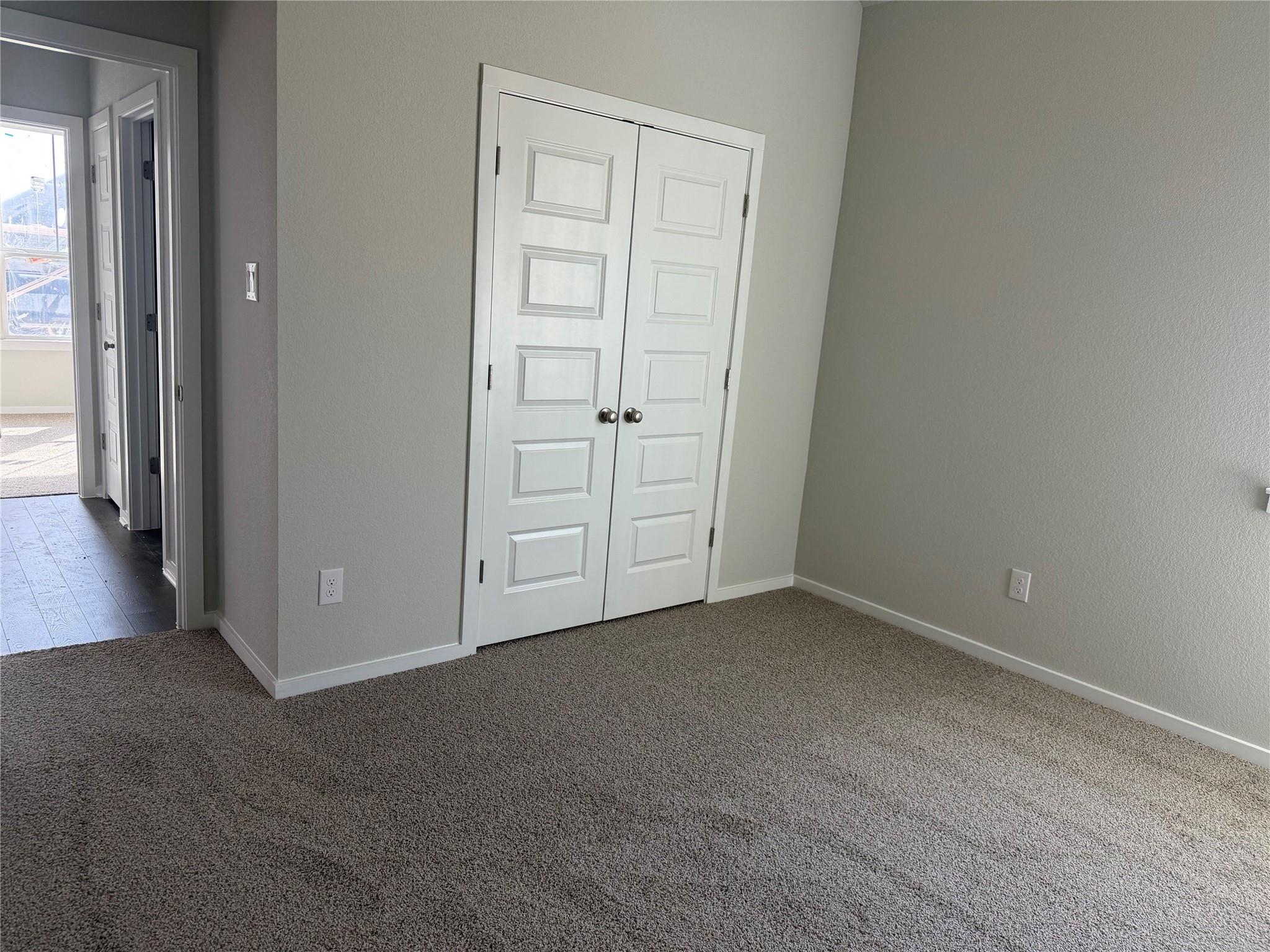 404 Veneta Ln Property Photo 25