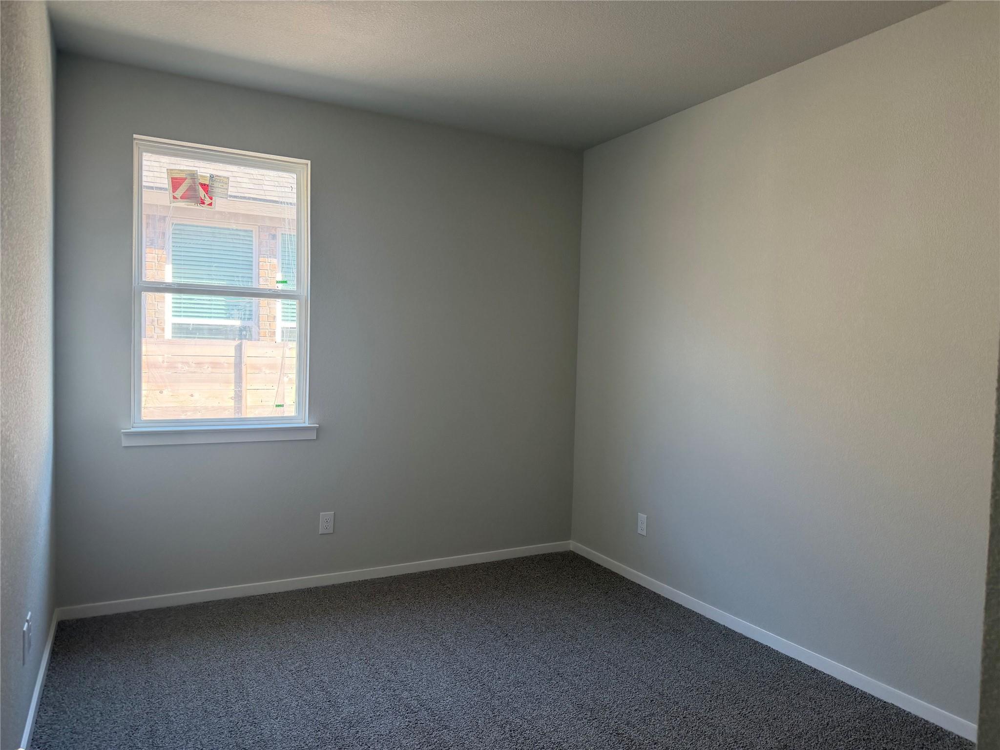 404 Veneta Ln Property Photo 26