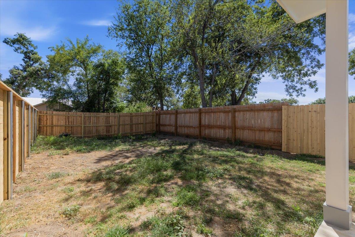 1409 Emile St #b Property Photo 21