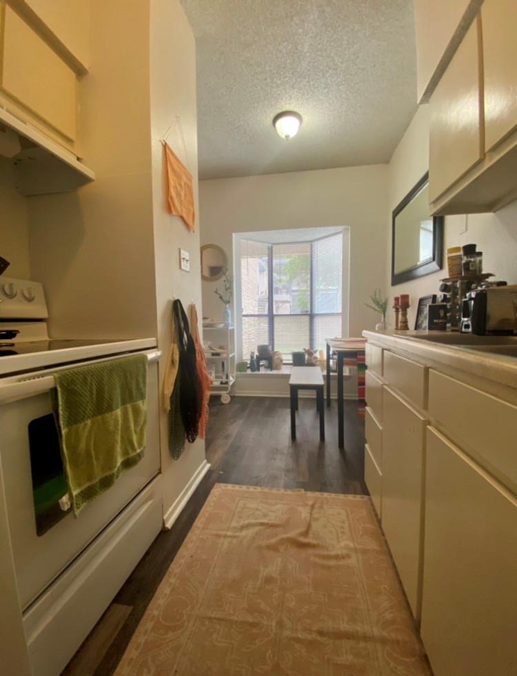 2604 Salado St #102 Property Photo 3