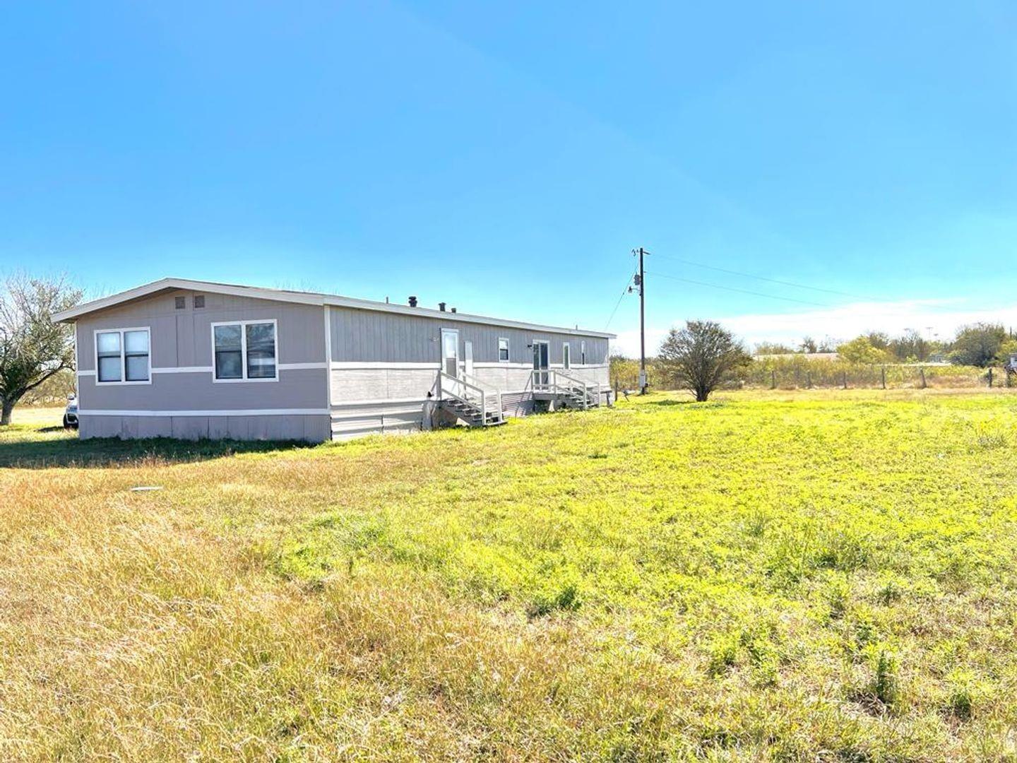 18425 Blake Manor Rd Property Photo 16