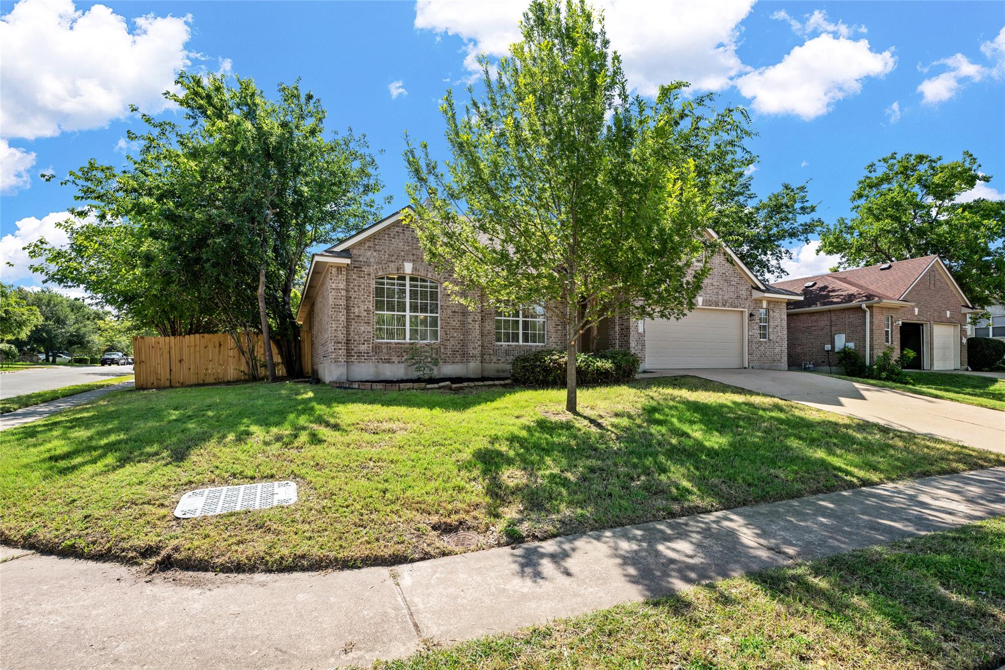 2212 Speidel Dr Property Photo 1