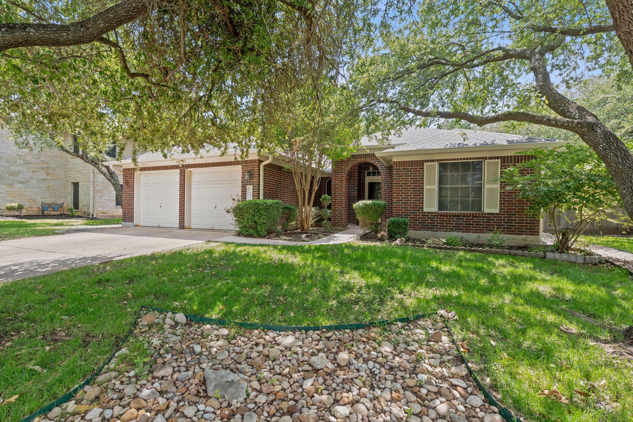 1431 Spiderlily Vw Property Photo 1