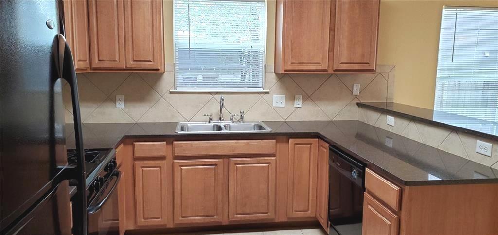 1176 Bedford St #a Property Photo 9
