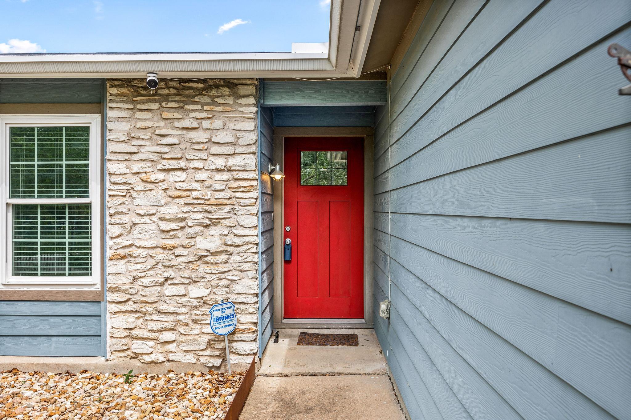 7802 Elderberry Dr Property Photo 6