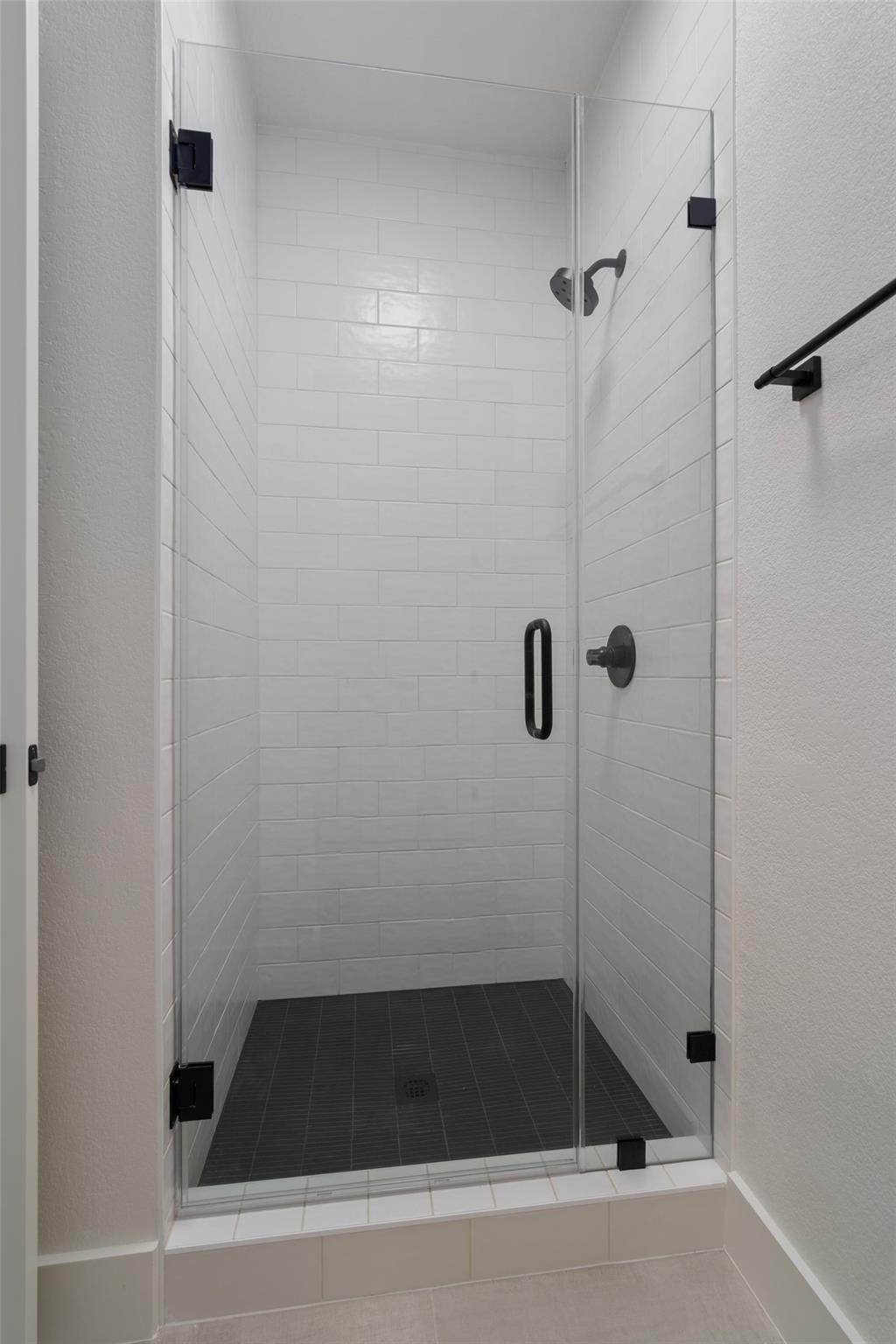 401 Roy Creek Ln Property Photo 22