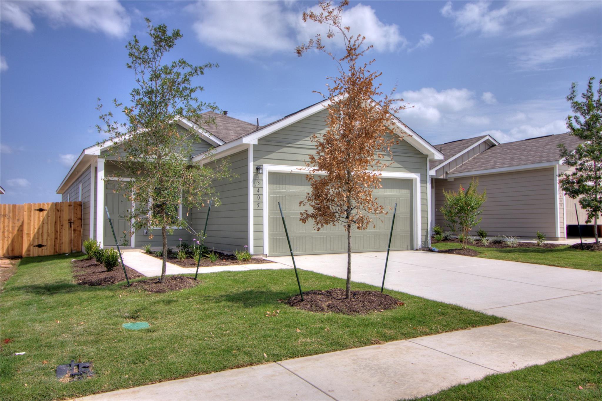 3405 Breckenridge Dr Property Photo 2