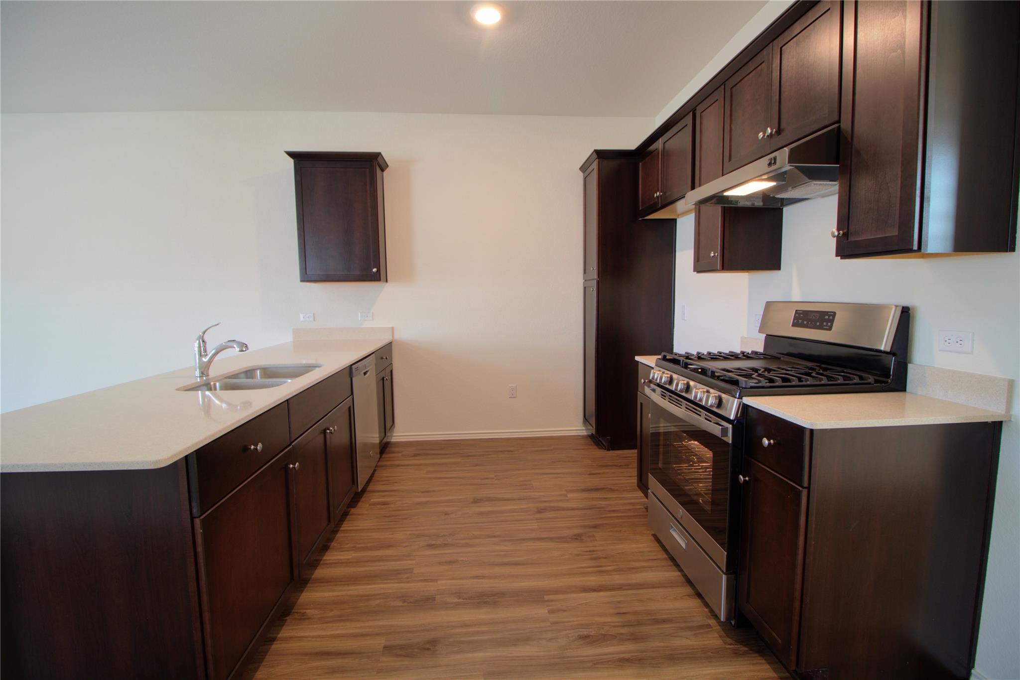 3405 Breckenridge Dr Property Photo 5