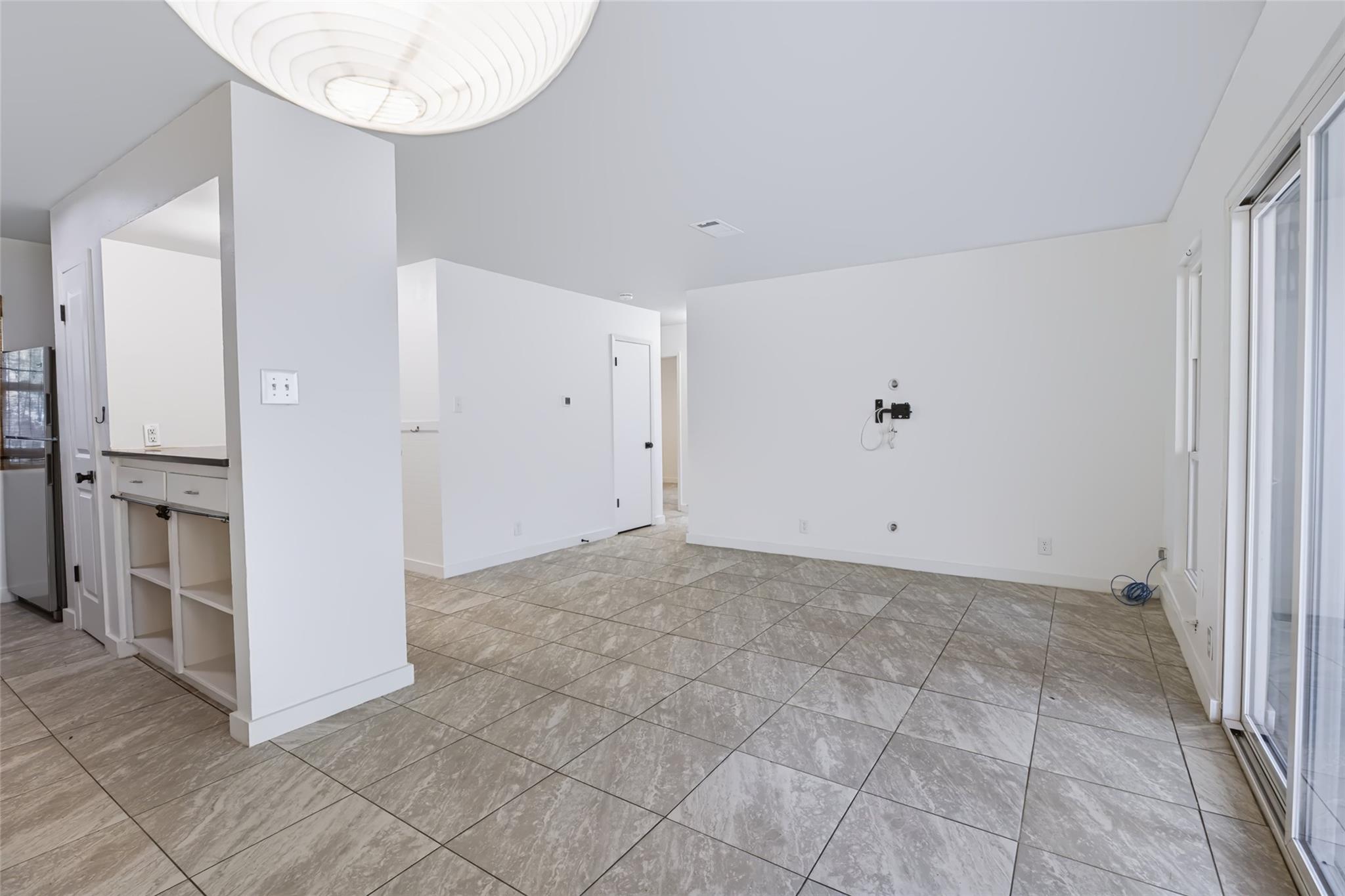 5710 Breezewood Dr Property Photo 7
