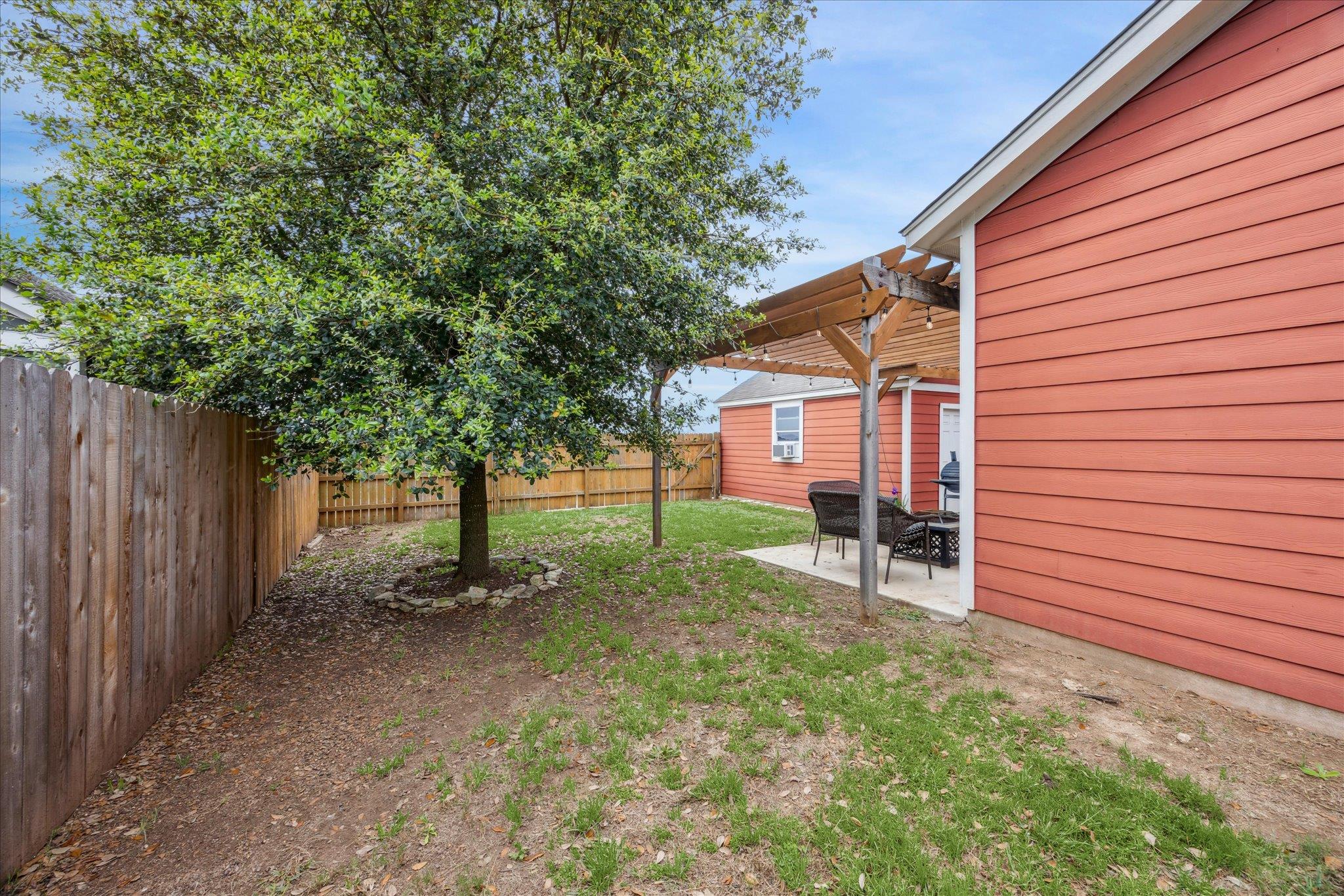 321 Newberry Trl Property Photo 16