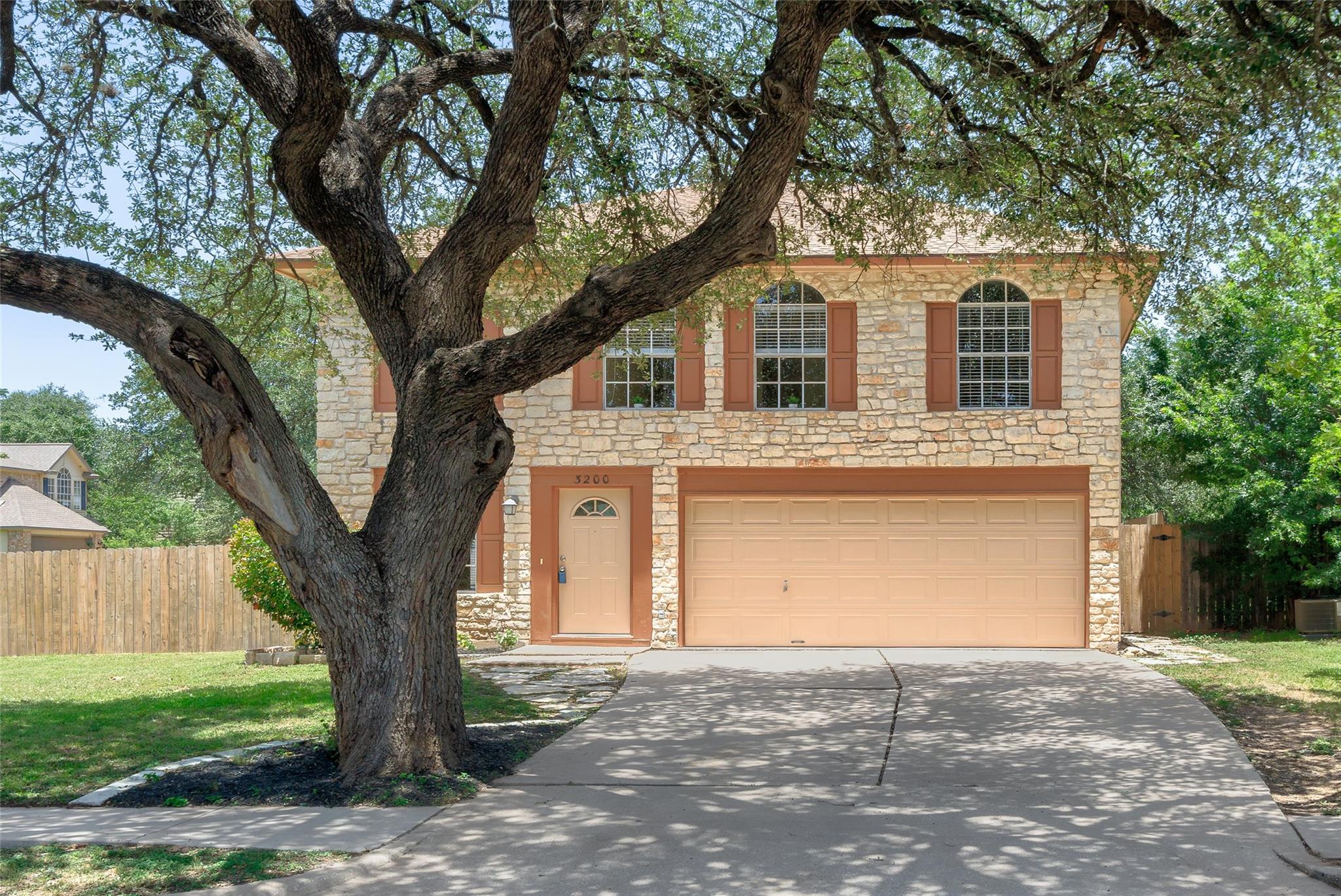 3200 Blazing Star Trl Property Photo 1