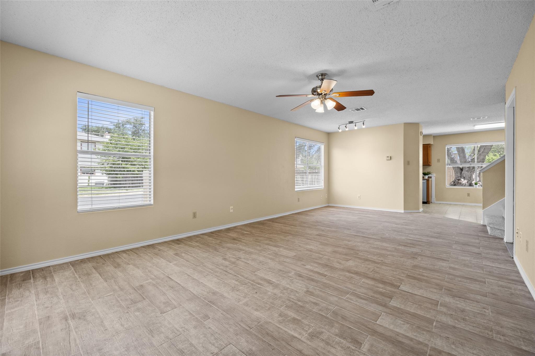 3200 Blazing Star Trl Property Photo 4
