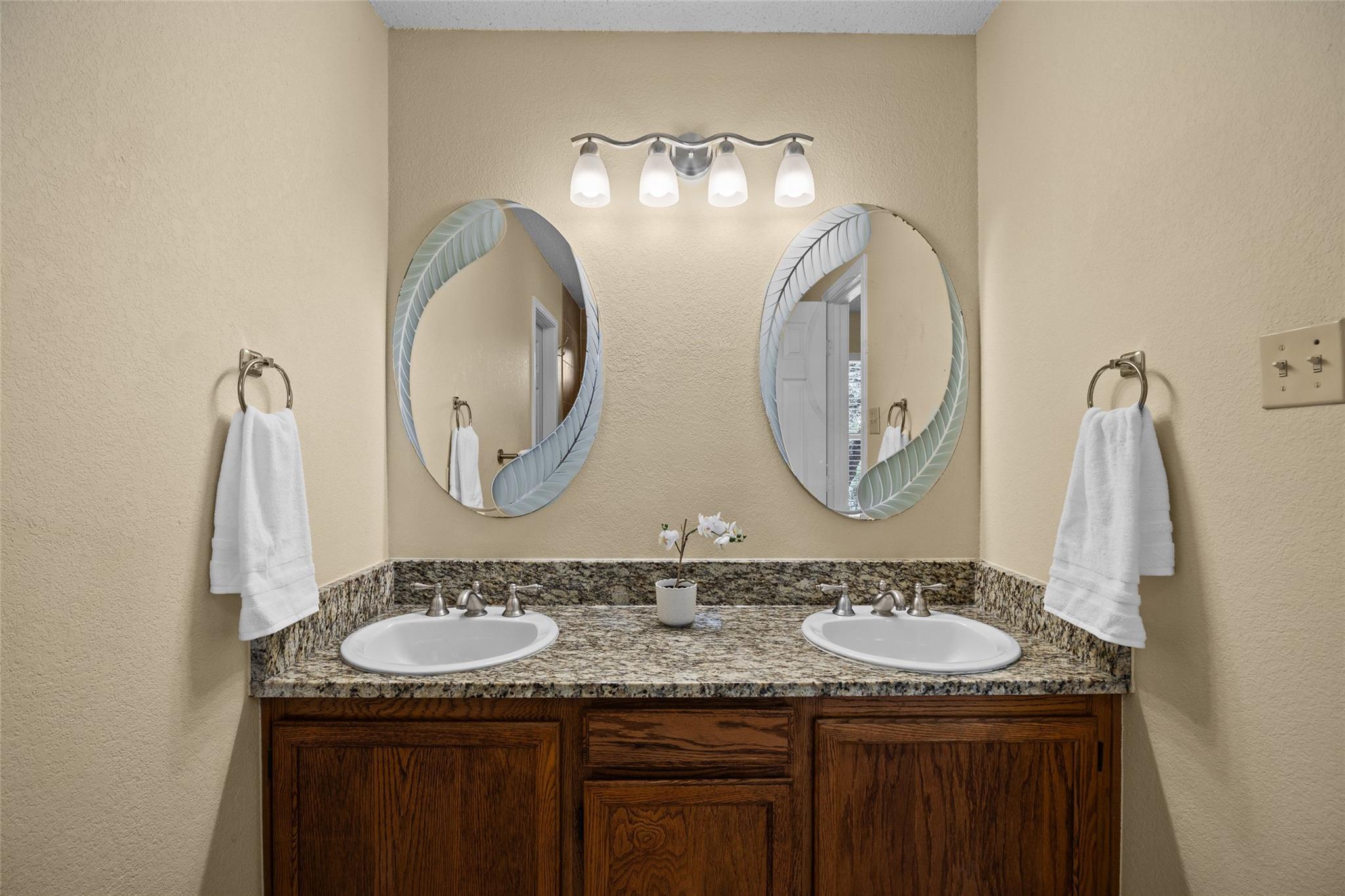 3200 Blazing Star Trl Property Photo 24