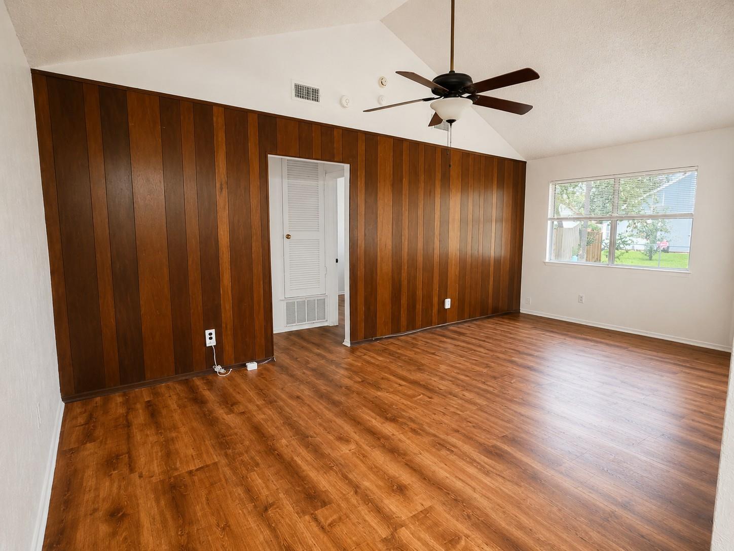 4714 Lambs Ln Property Photo 2