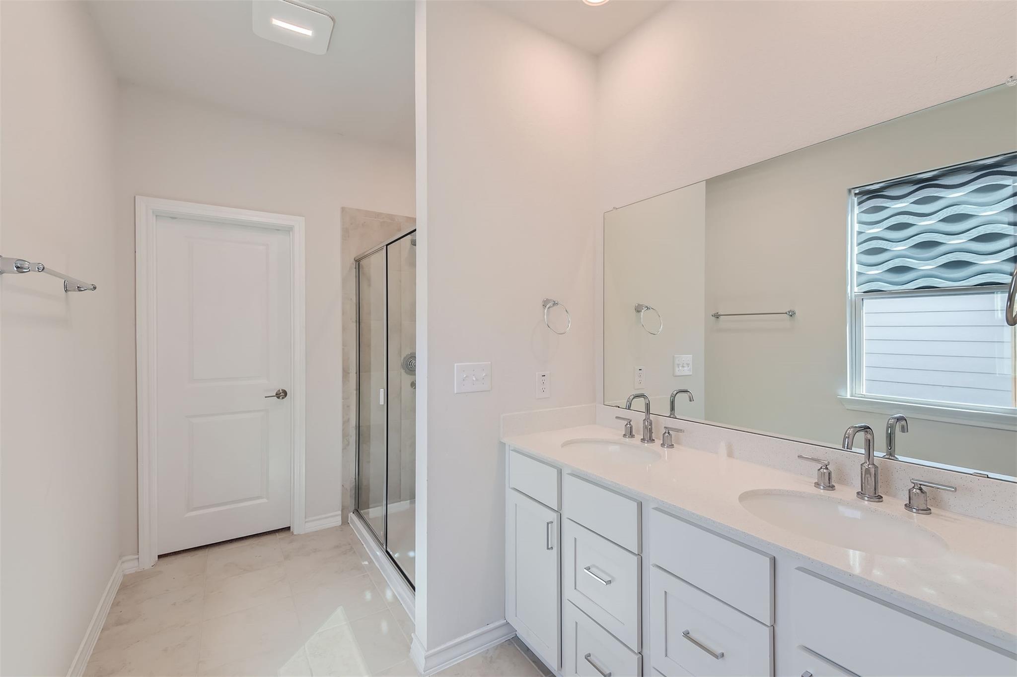 105 Breccia Trl Property Photo 6