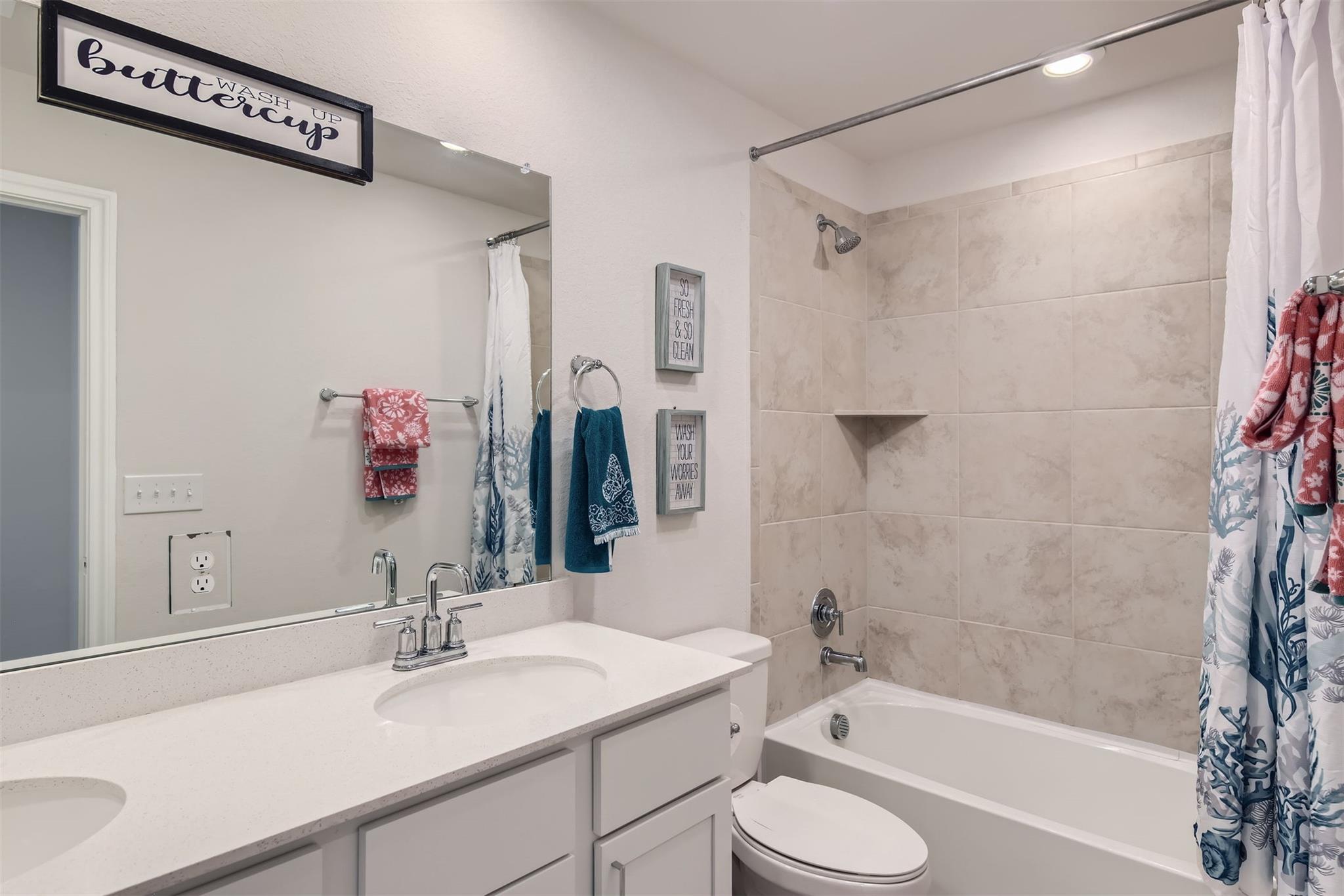 105 Breccia Trl Property Photo 9
