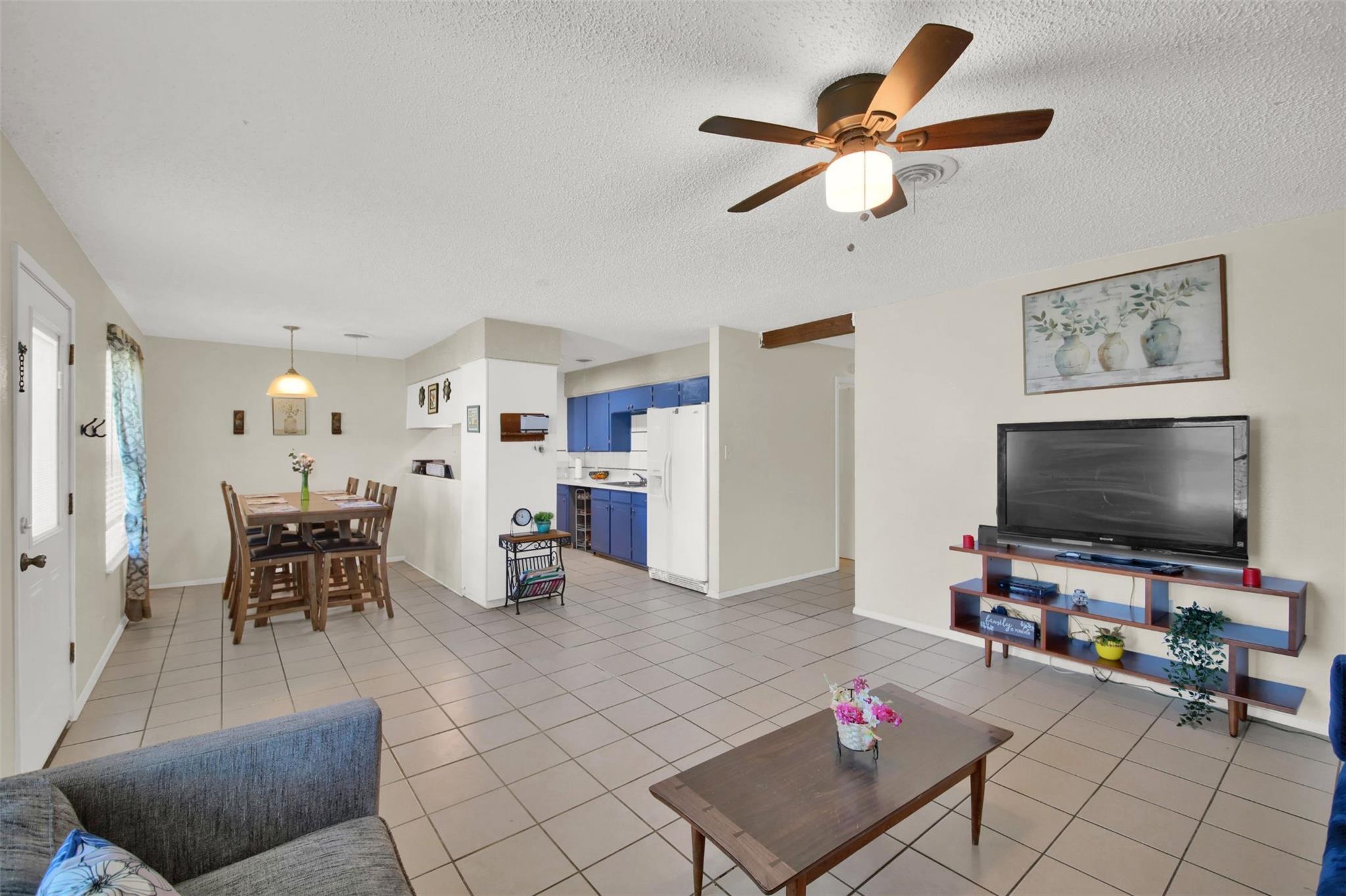 1505 Casey Ln Ln Property Photo 3