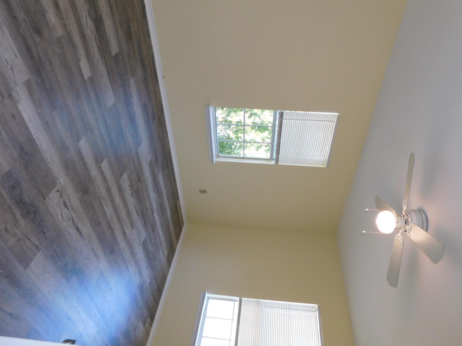 2211 Katy Ln #d Property Photo 7