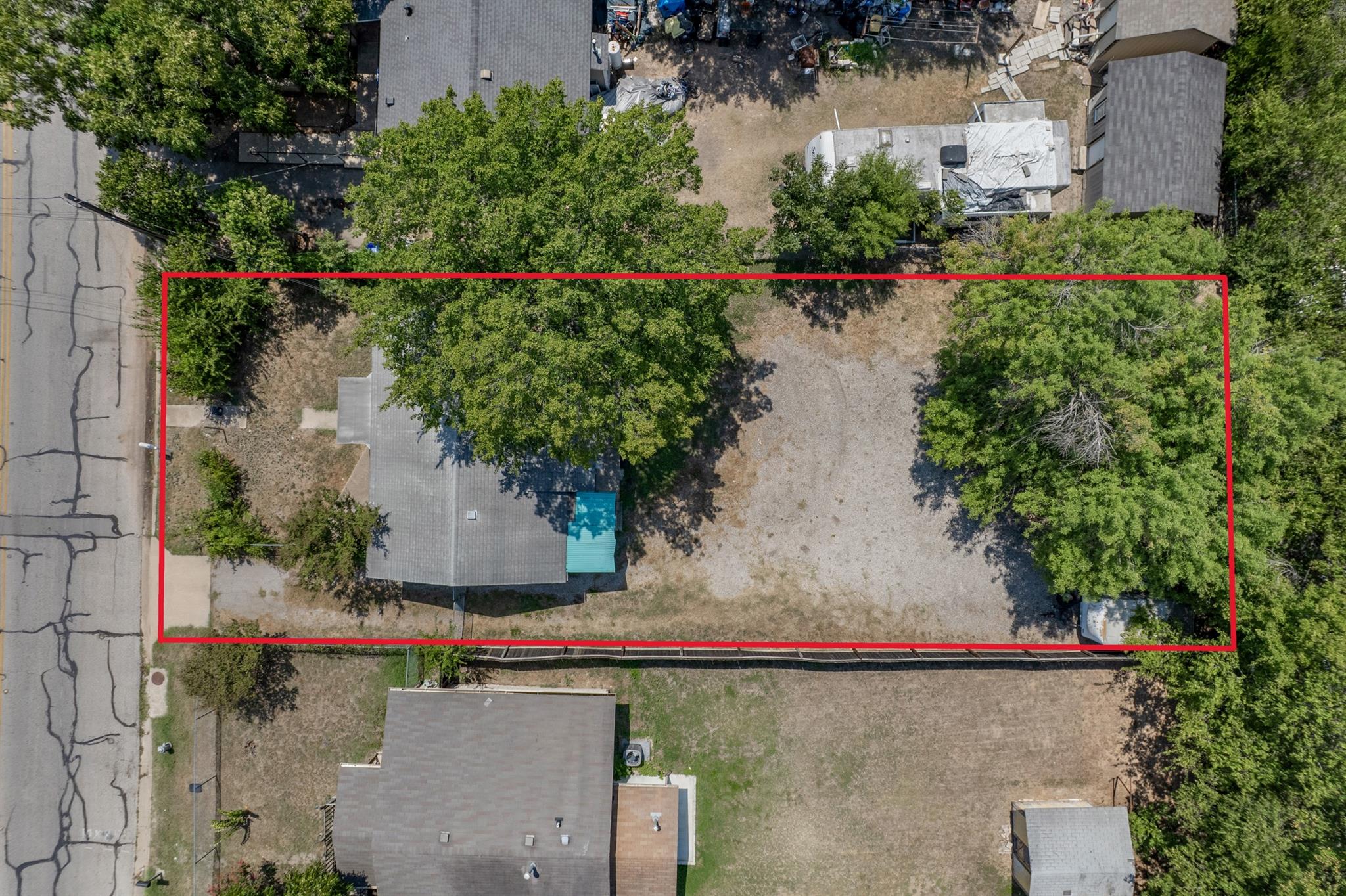 908 Vargas Rd Property Photo 1