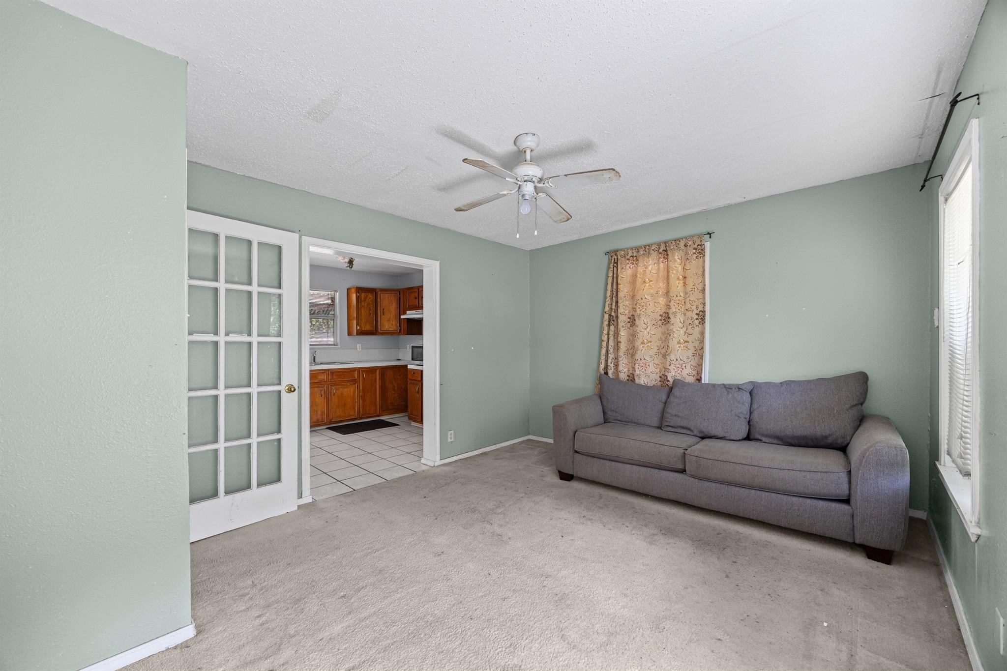 908 Vargas Rd Property Photo 13