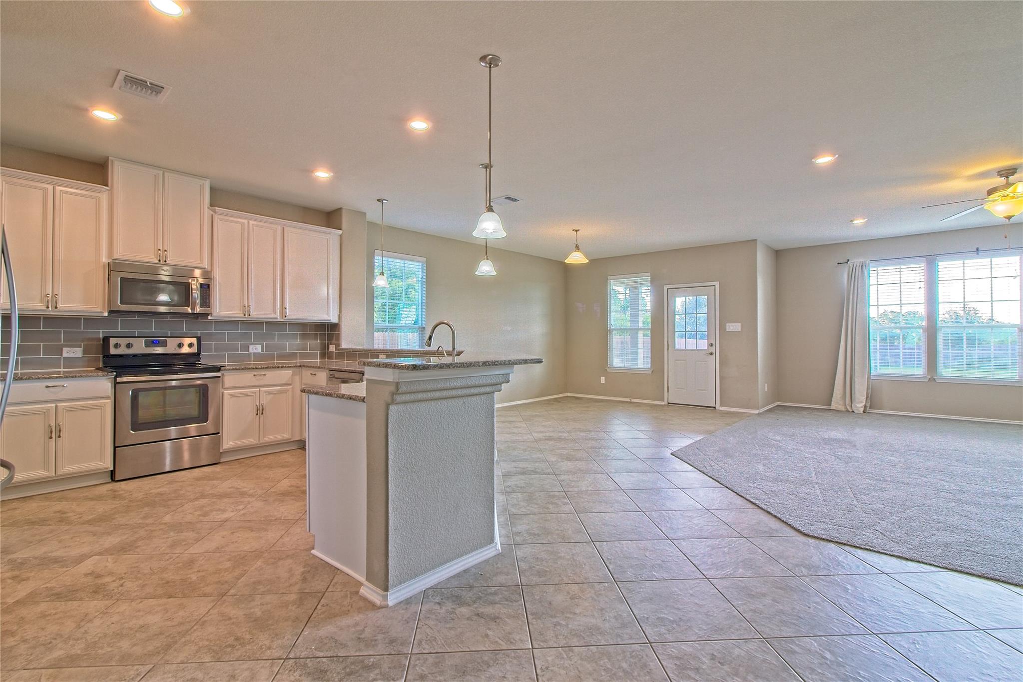 31443 Kingsway Rd Property Photo 8