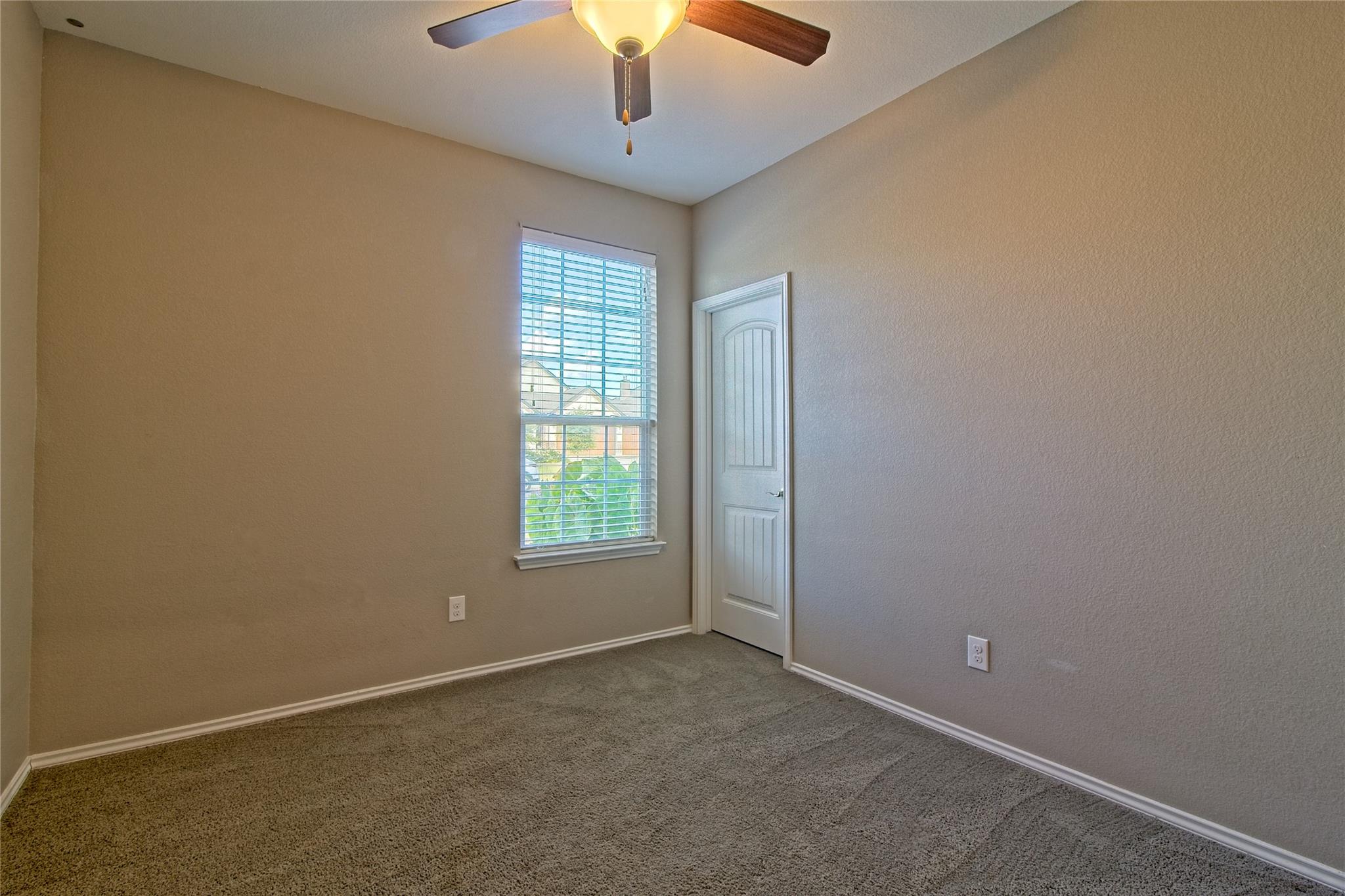 31443 Kingsway Rd Property Photo 21