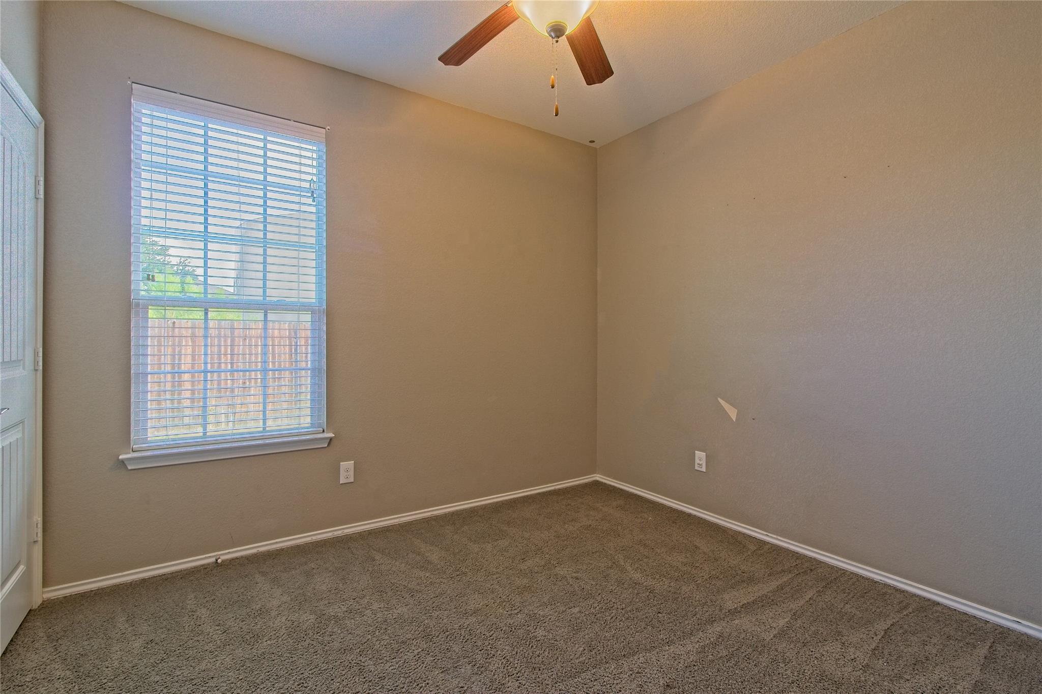 31443 Kingsway Rd Property Photo 22