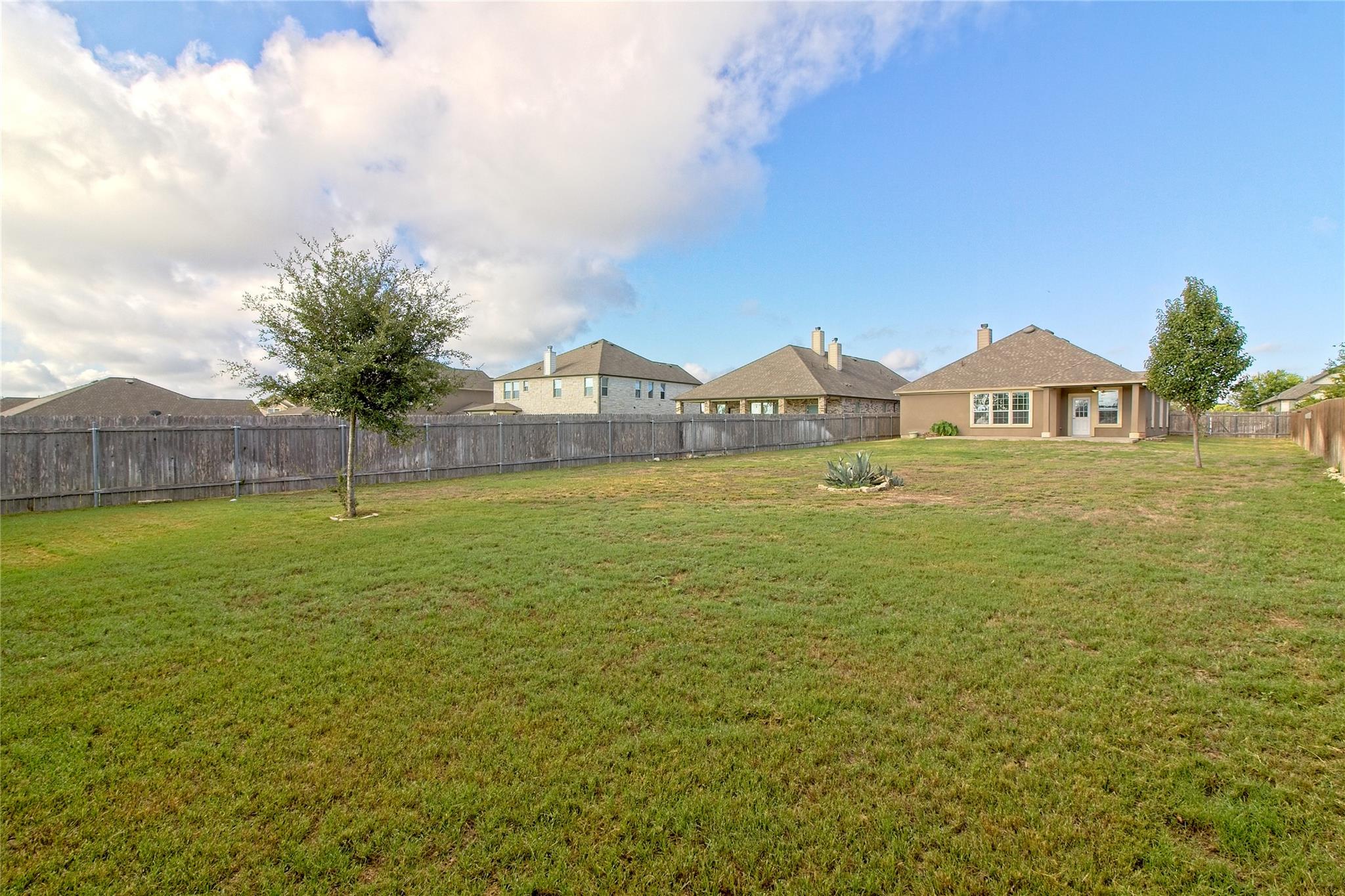 31443 Kingsway Rd Property Photo 27